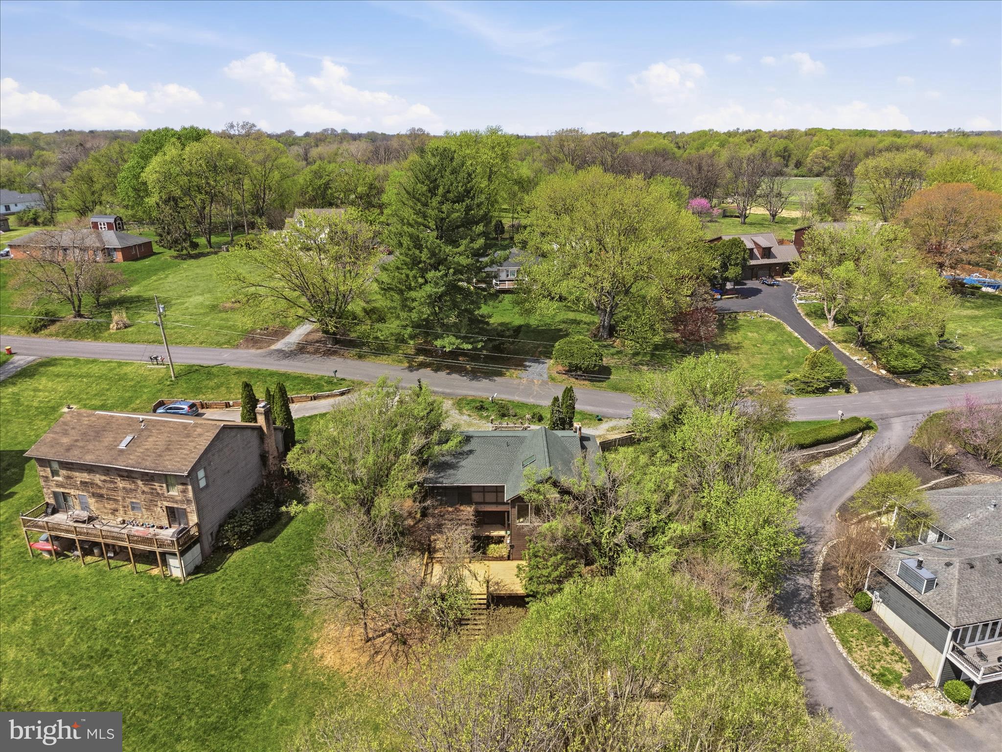 AVON BEND - Residential