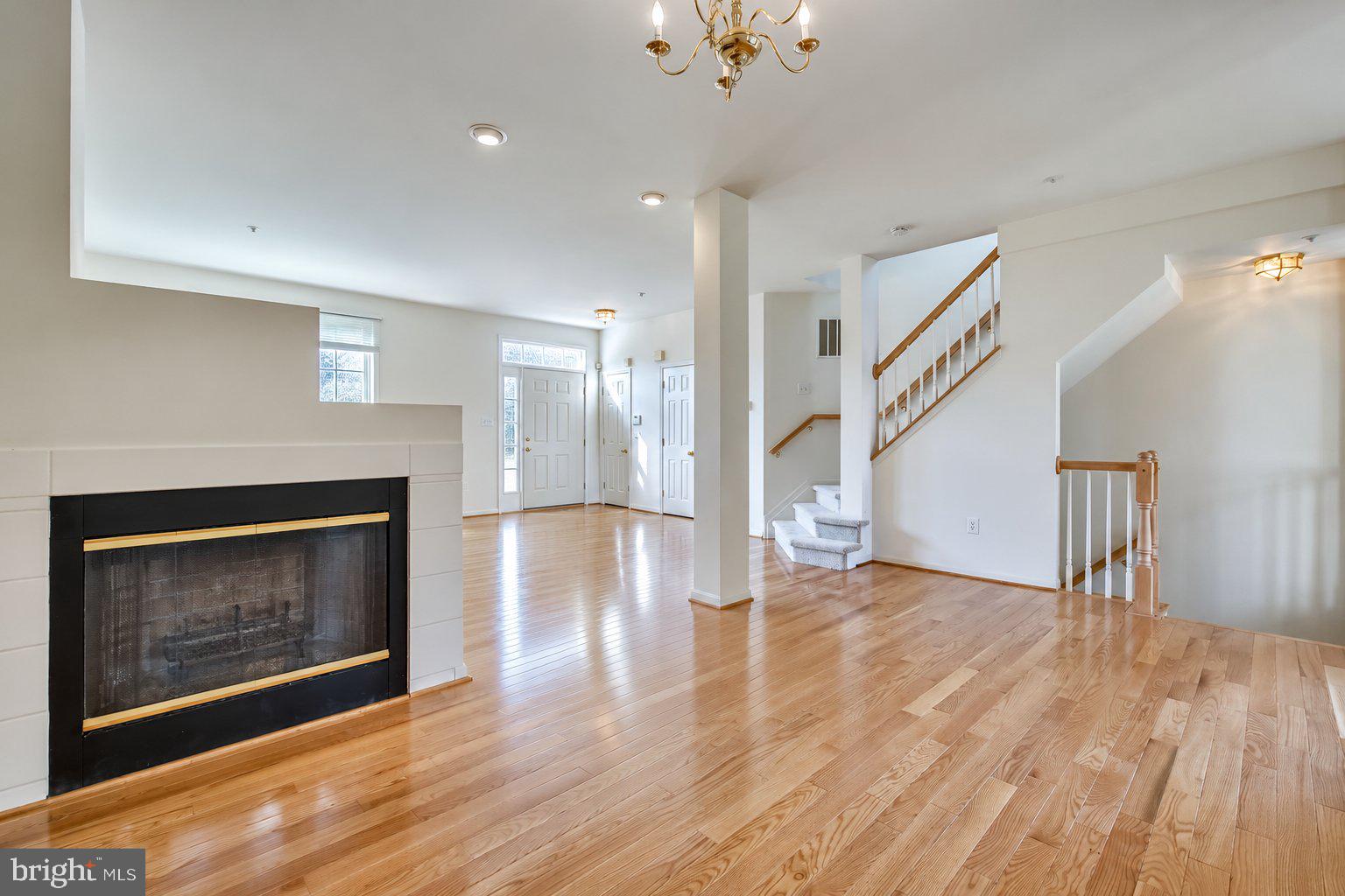 17707 SMOKEWOOD DRIVE