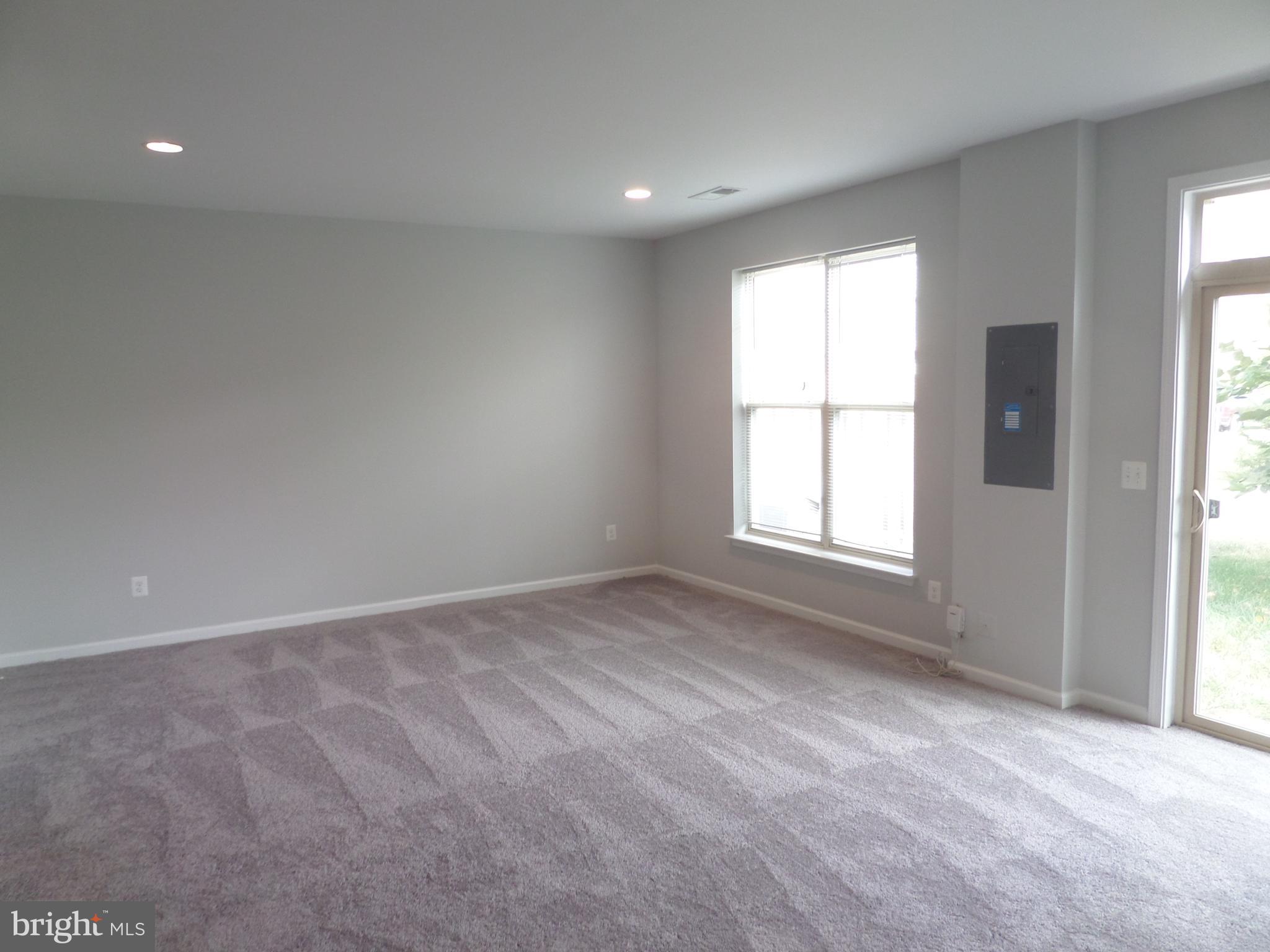 CARDINE/TORRIS - Residential Lease