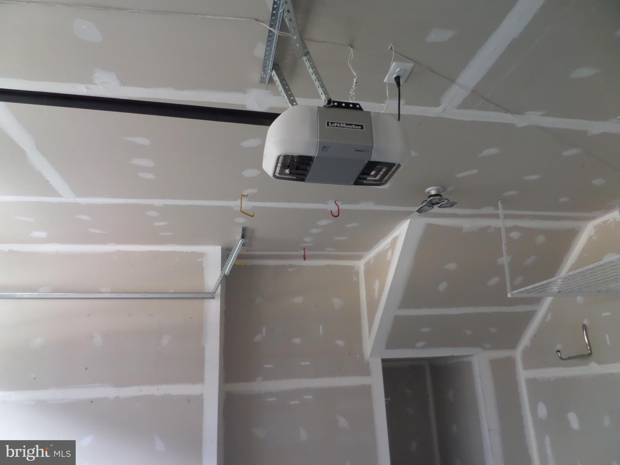 CARDINE/TORRIS - Residential Lease