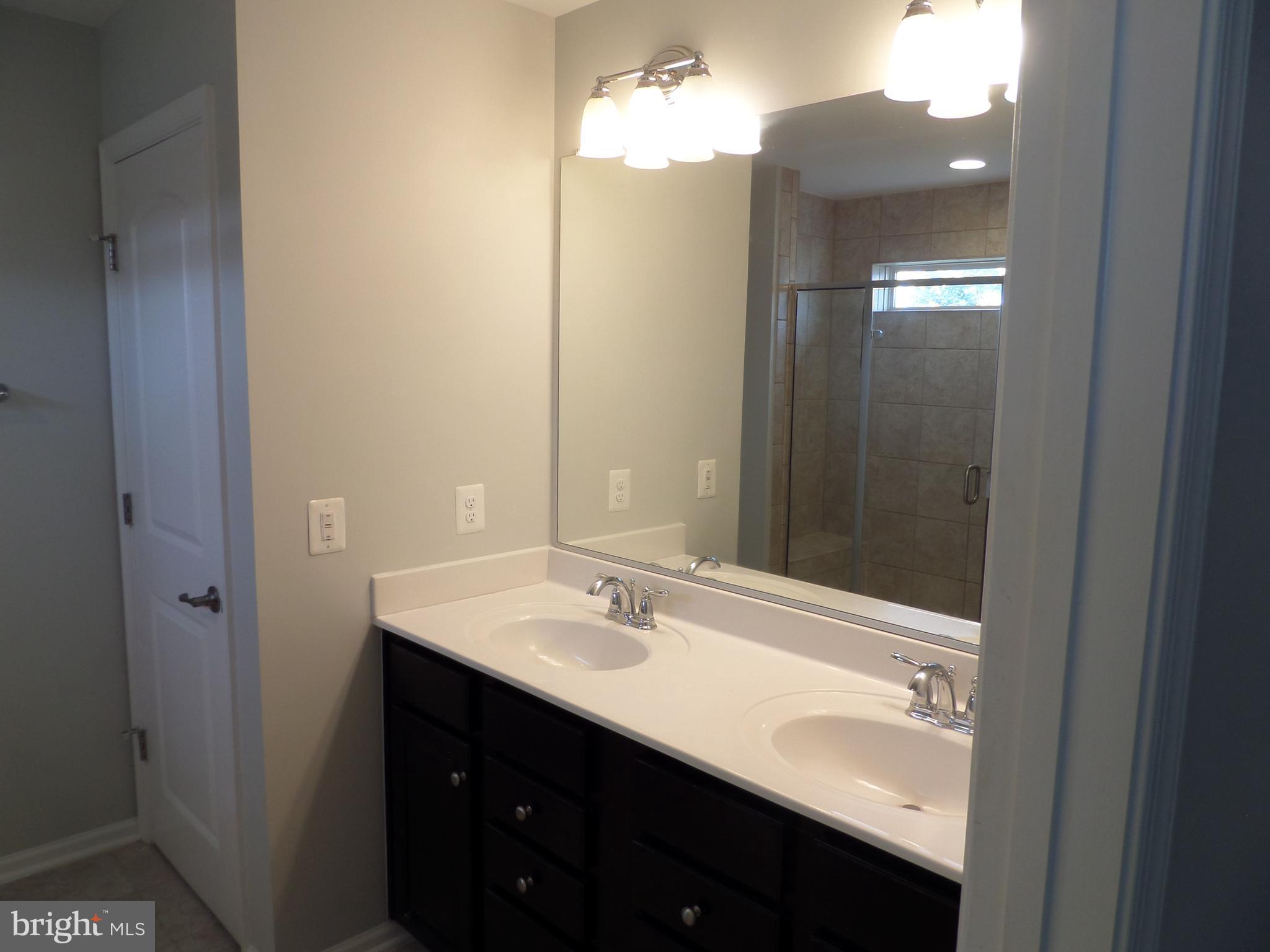 CARDINE/TORRIS - Residential Lease