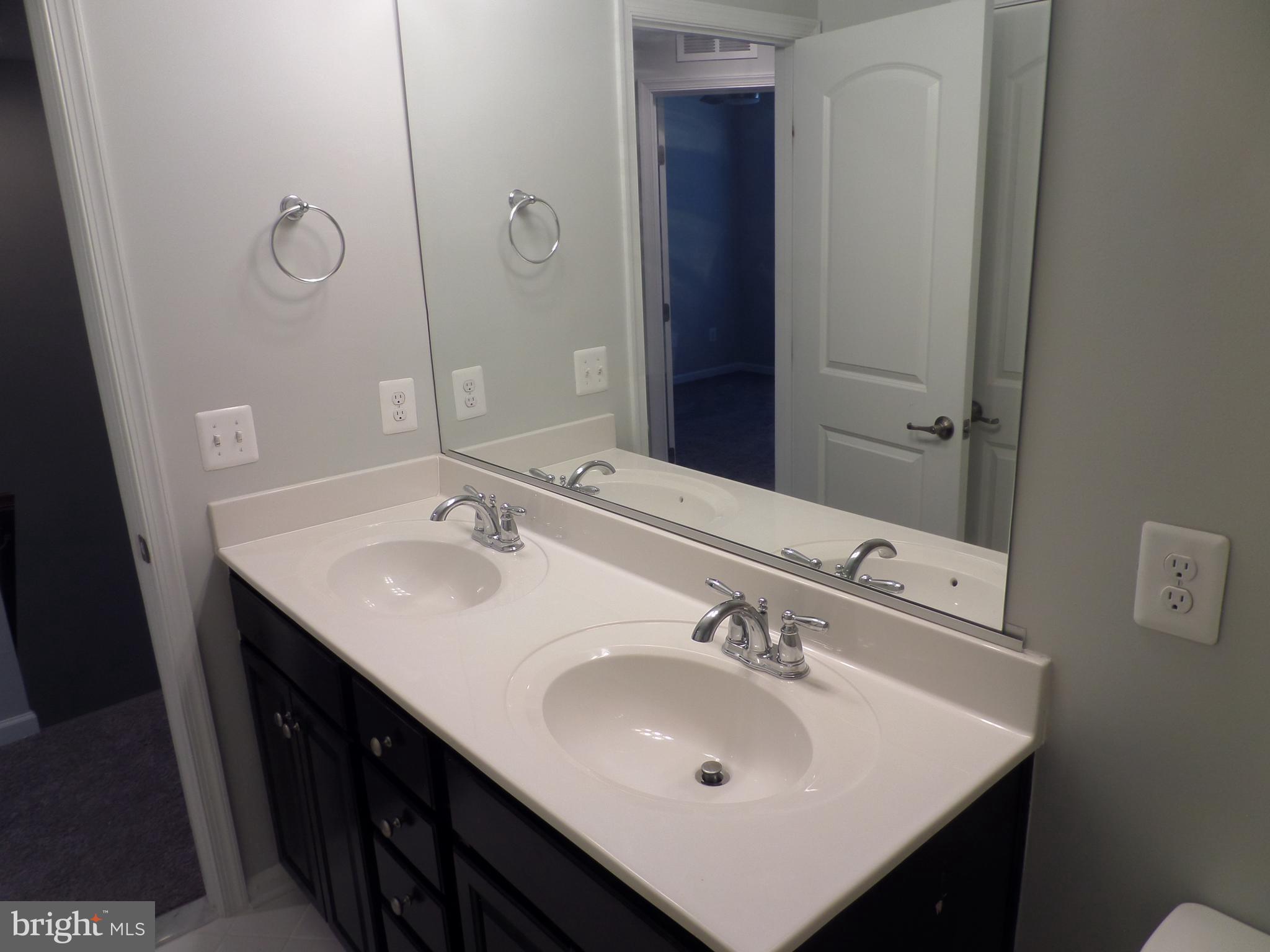 CARDINE/TORRIS - Residential Lease