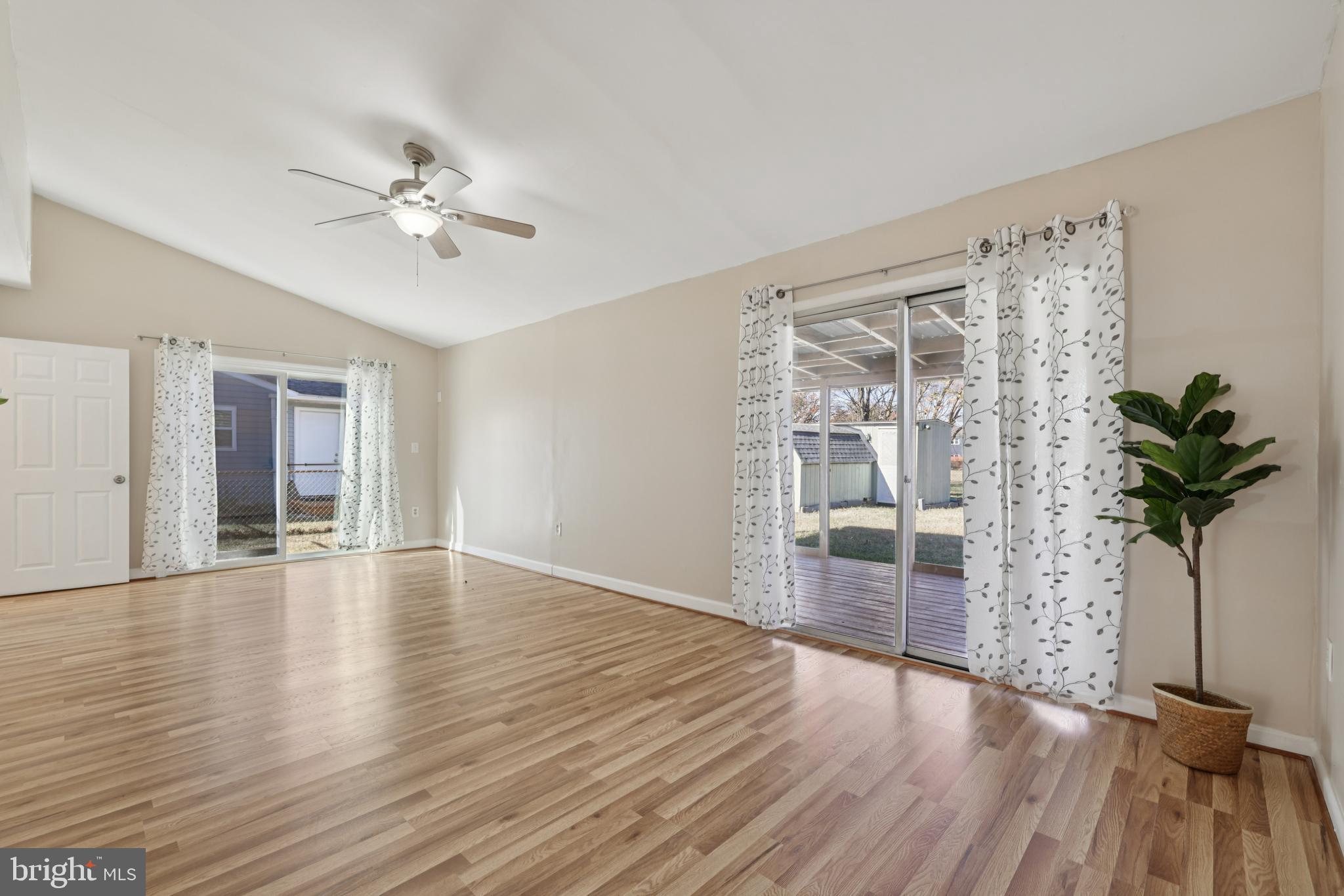 MAGOTHY ESTATES - Residential