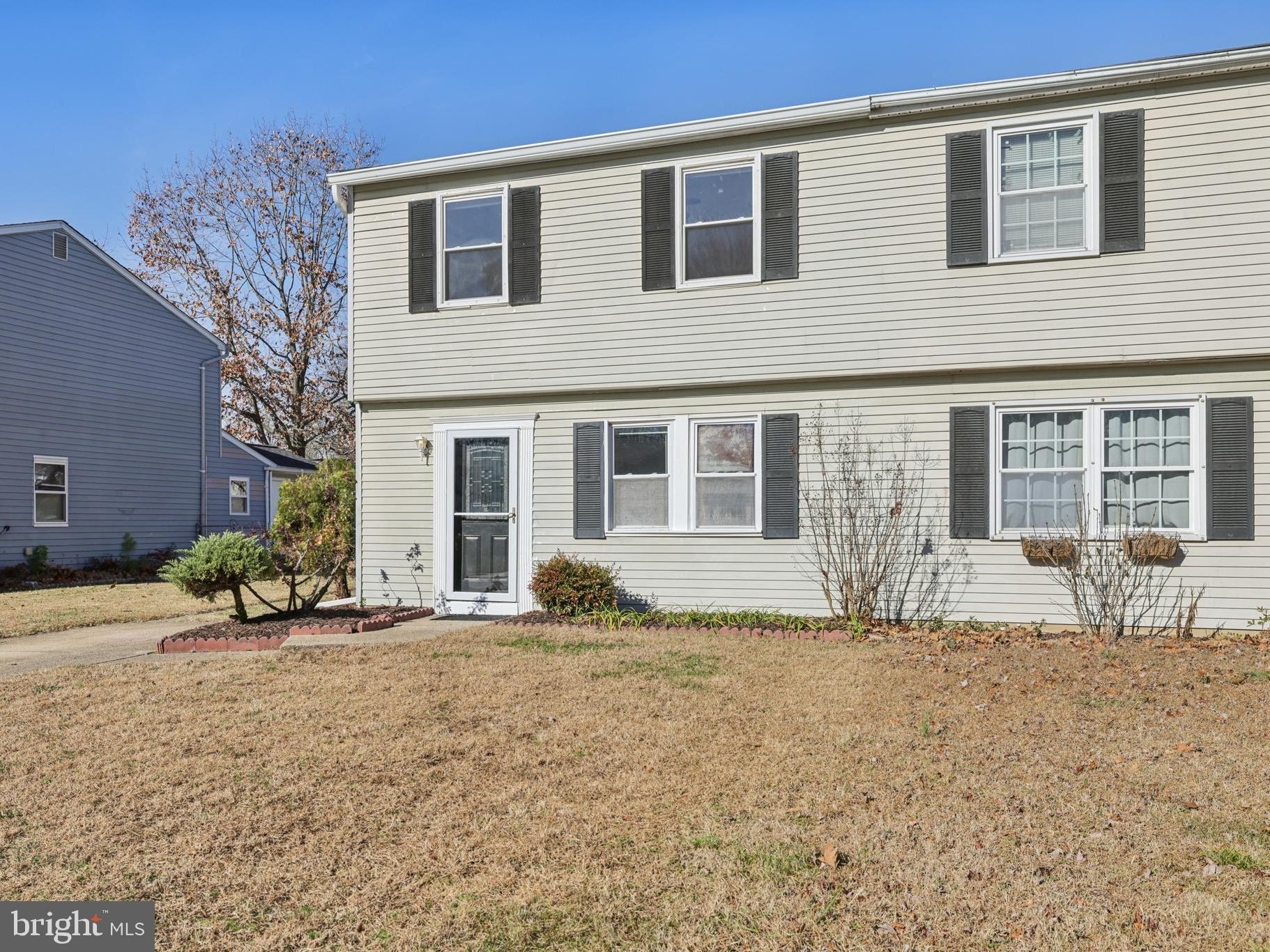 795 MATCH POINT DRIVE