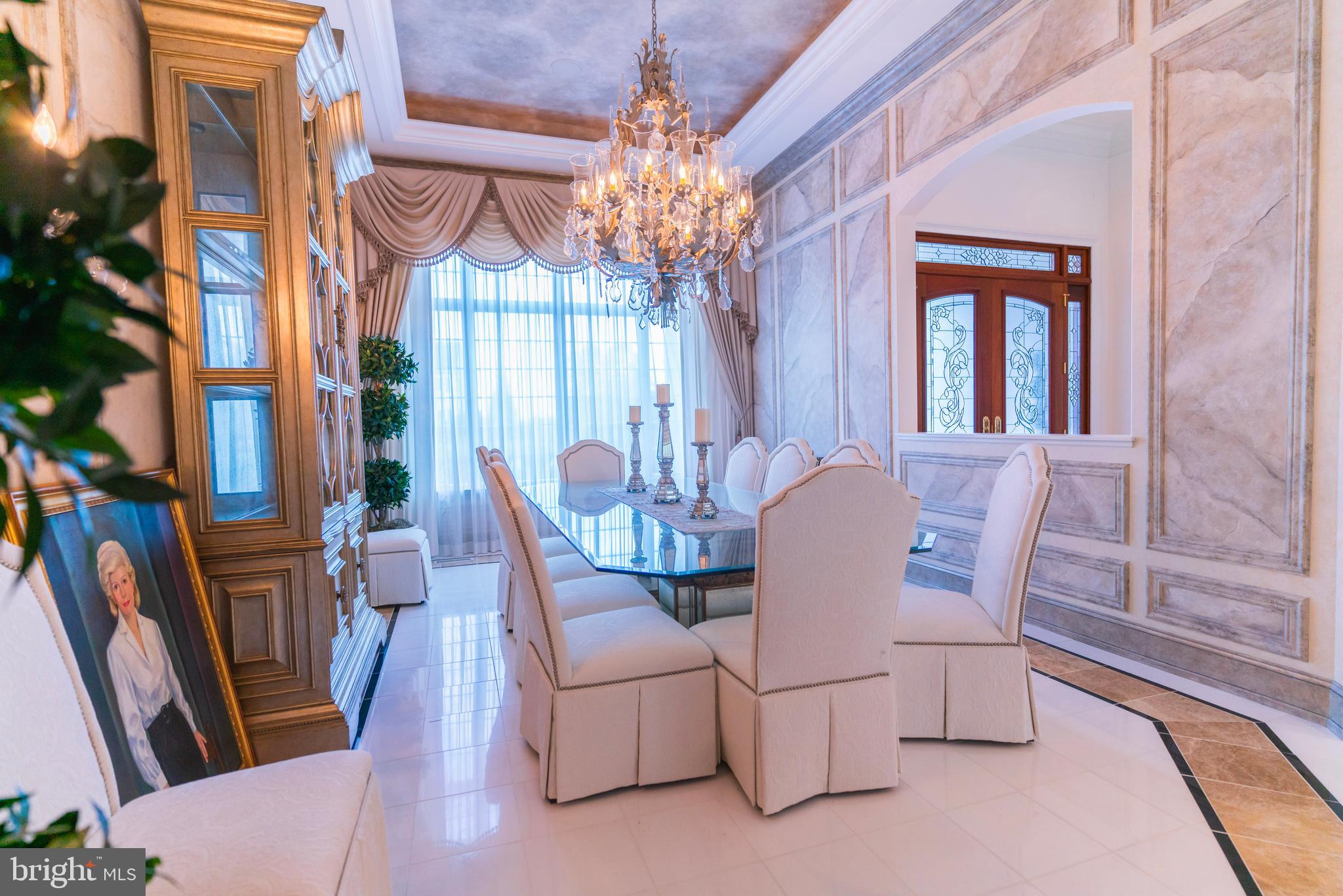 OUTDOOR COUNTRY CLUB - Residential