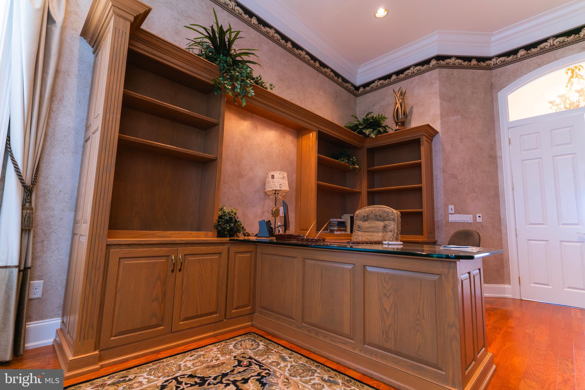 OUTDOOR COUNTRY CLUB - Residential