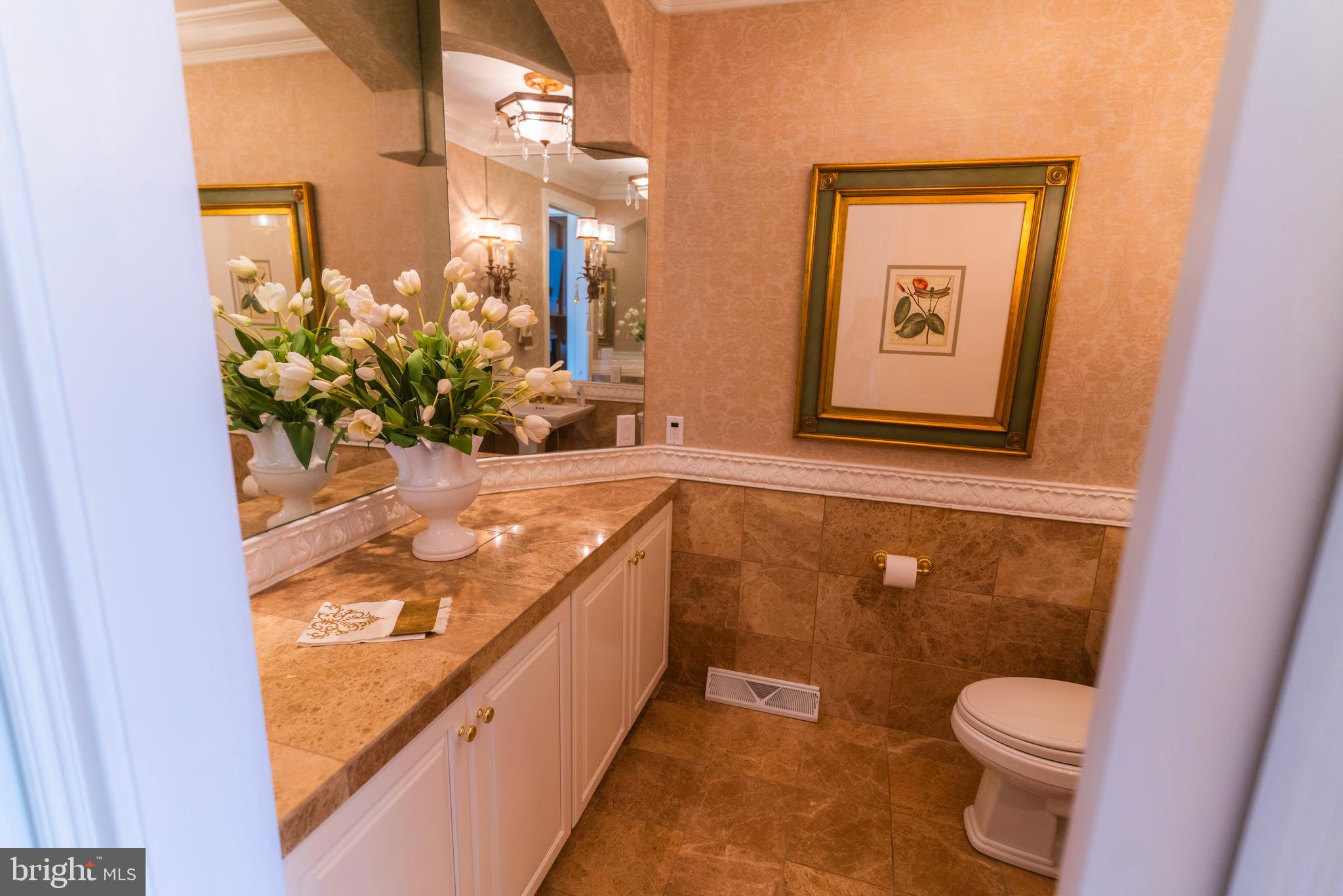 OUTDOOR COUNTRY CLUB - Residential