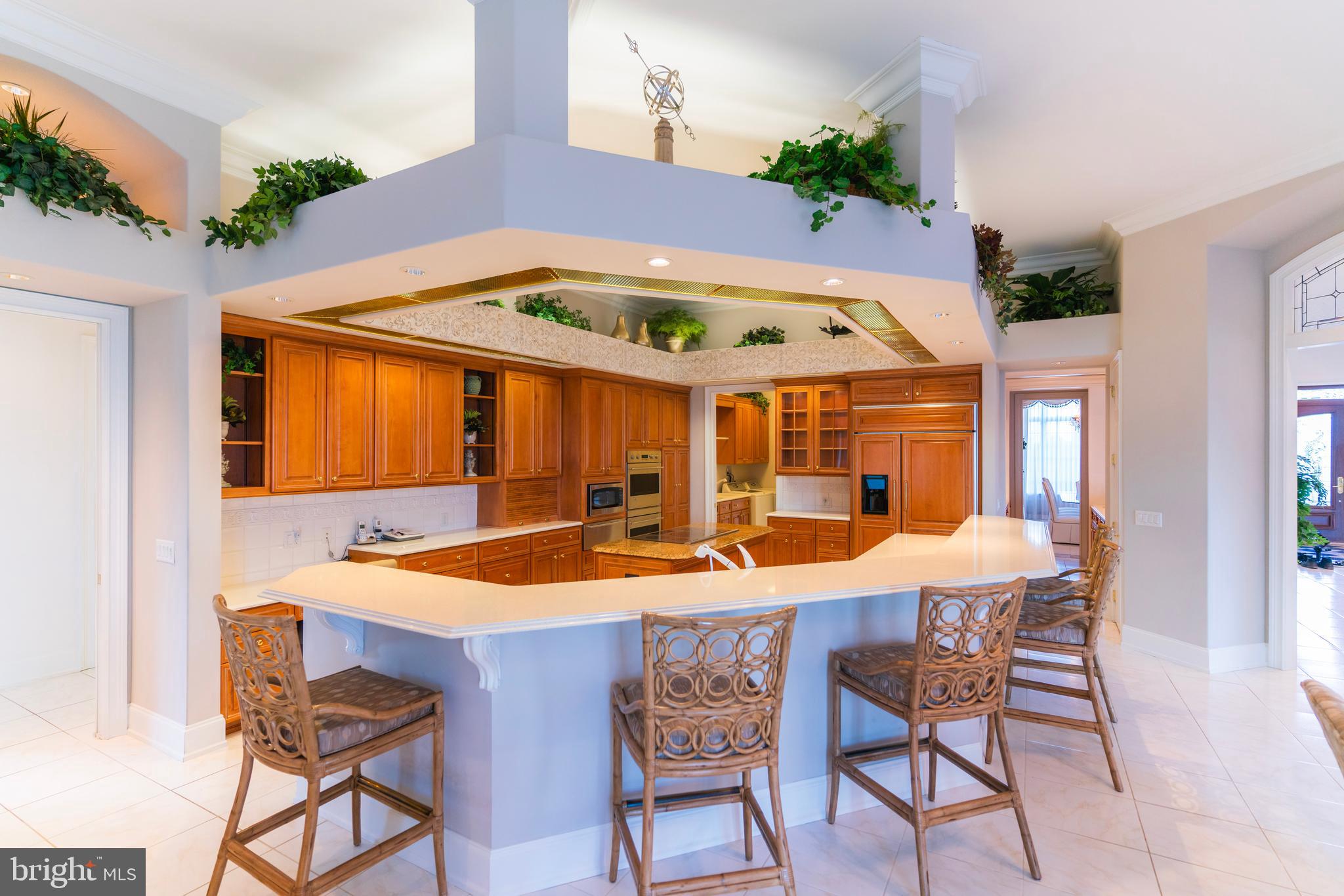 OUTDOOR COUNTRY CLUB - Residential