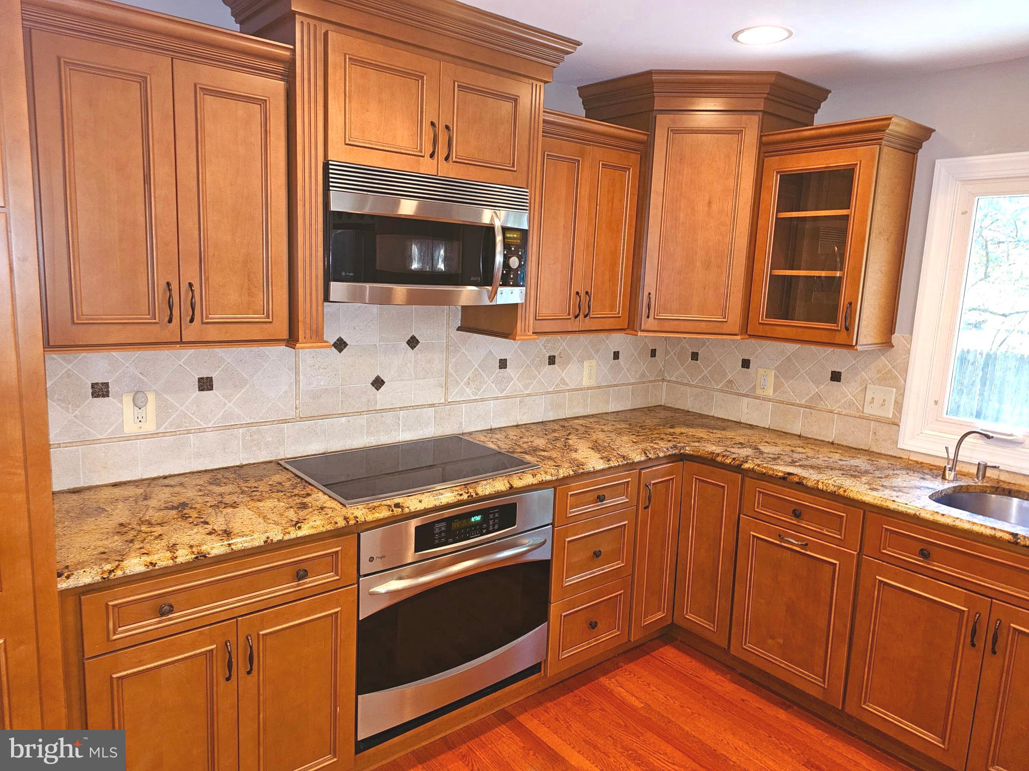 MT VERNON HILLS - Residential