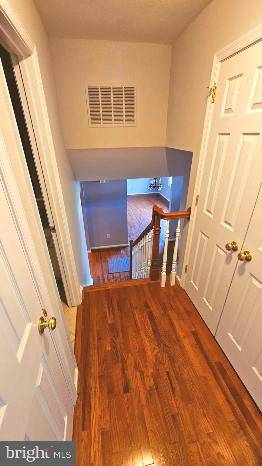 MT VERNON HILLS - Residential