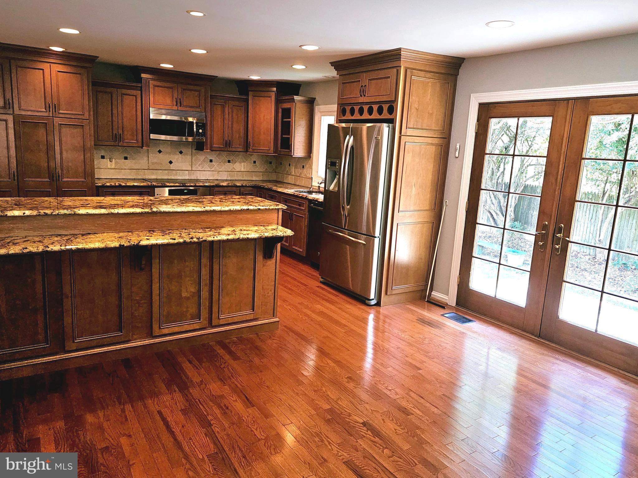 MT VERNON HILLS - Residential