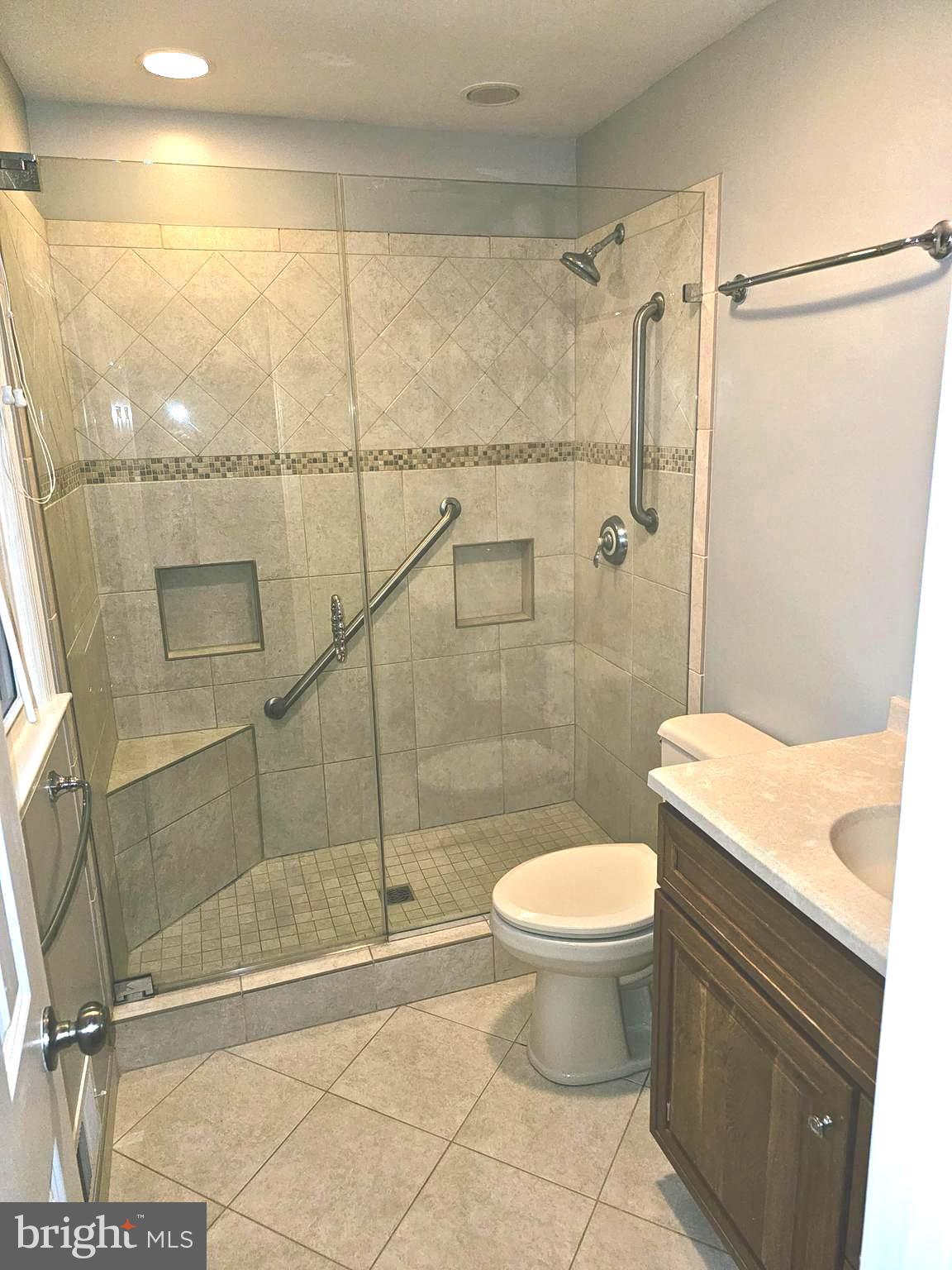 MT VERNON HILLS - Residential