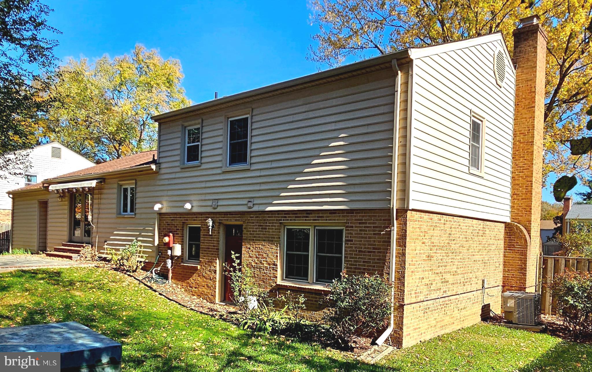 MT VERNON HILLS - Residential