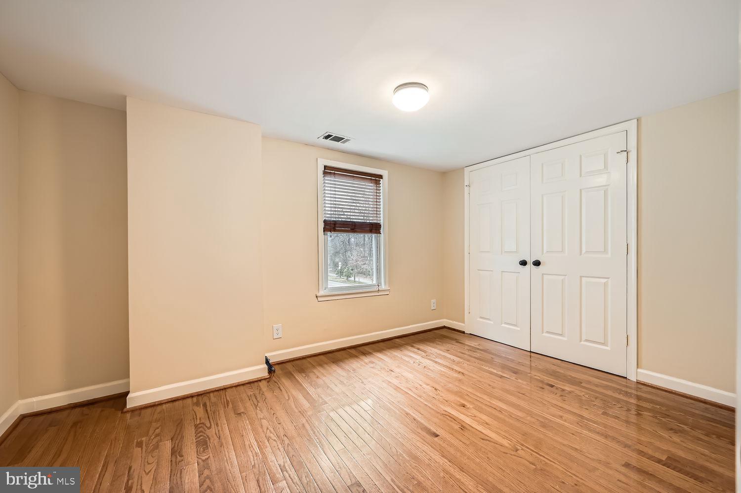 MOUNT WASHINGTON - Residential