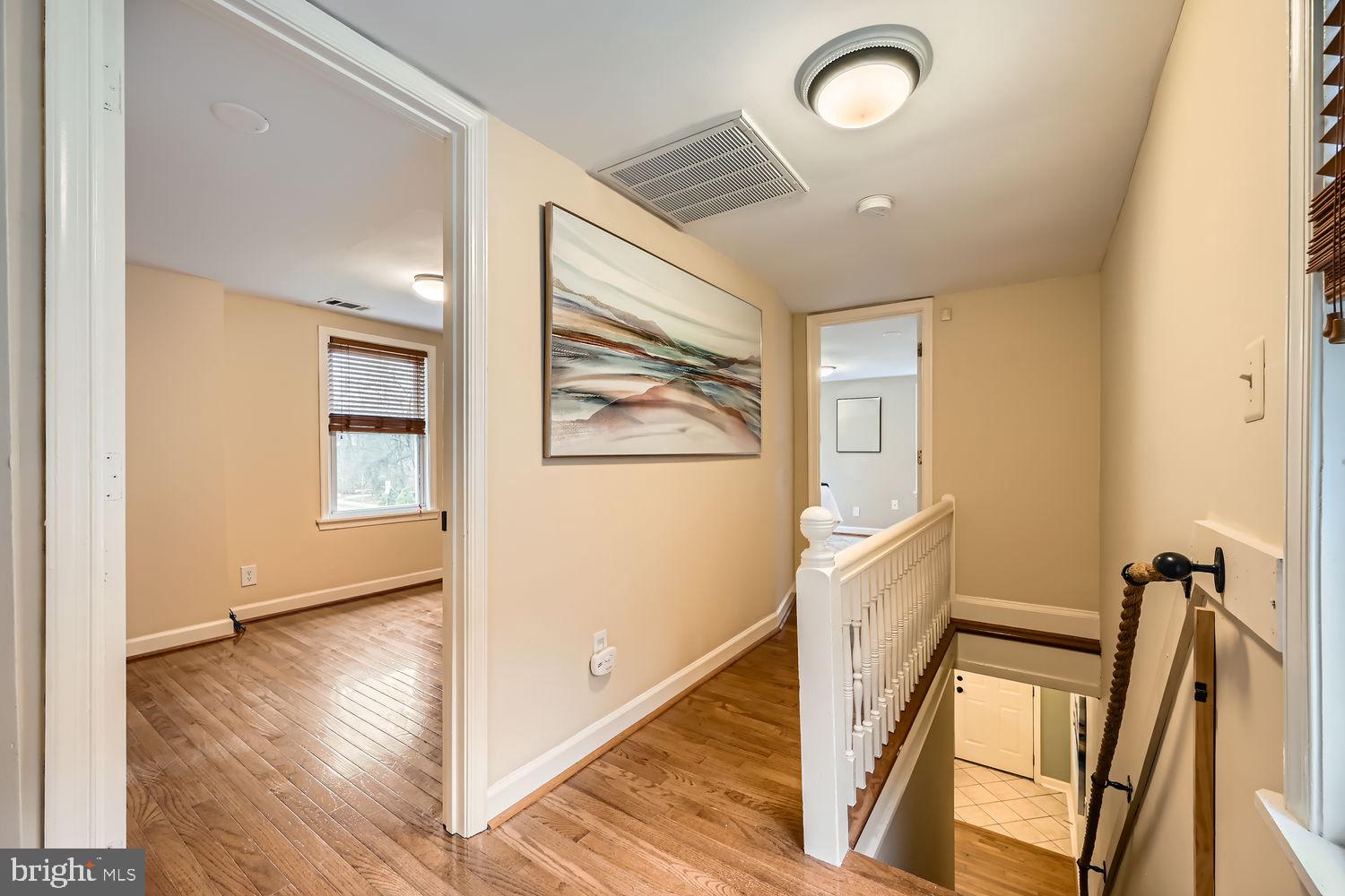 MOUNT WASHINGTON - Residential