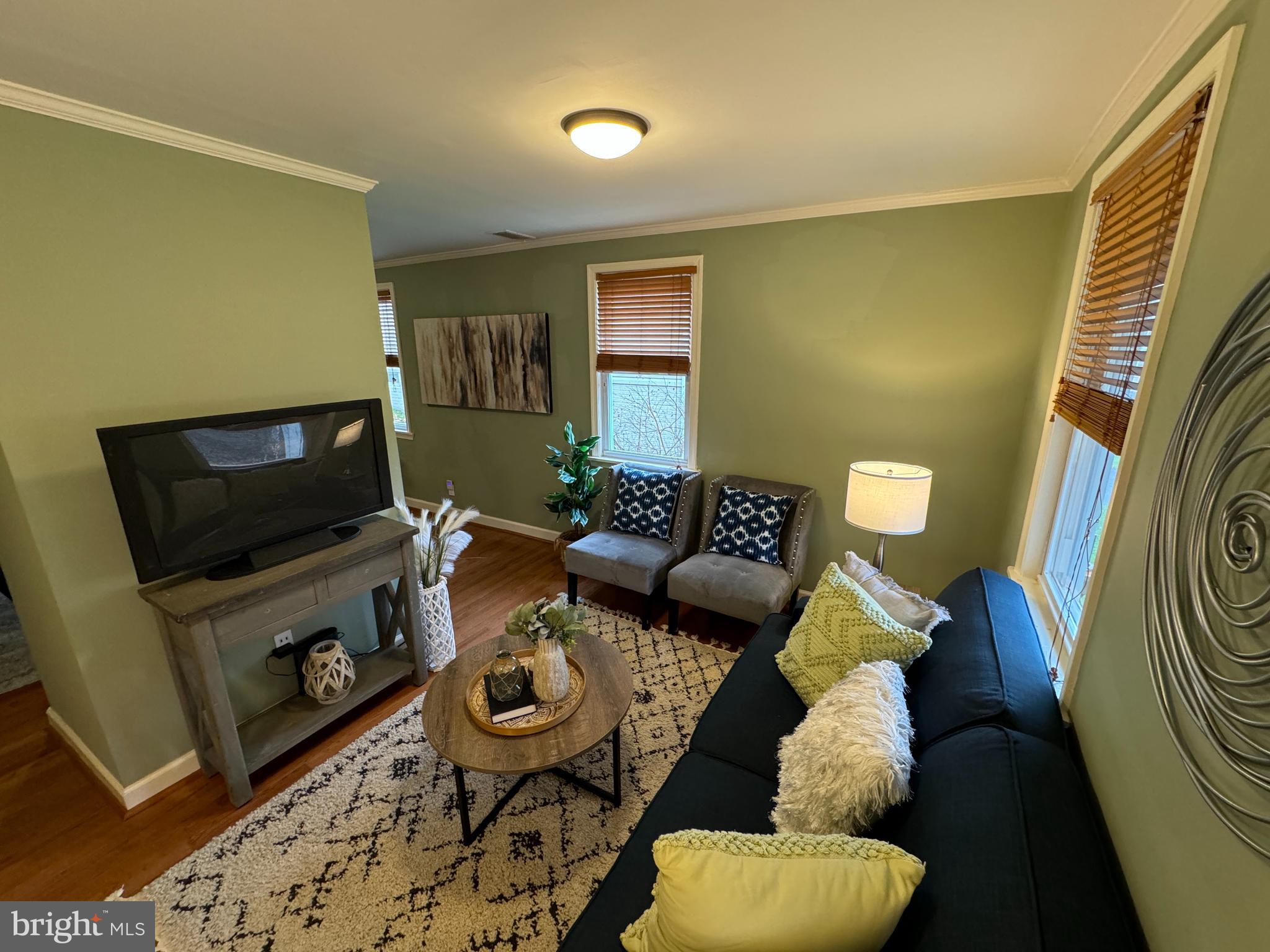 MOUNT WASHINGTON - Residential