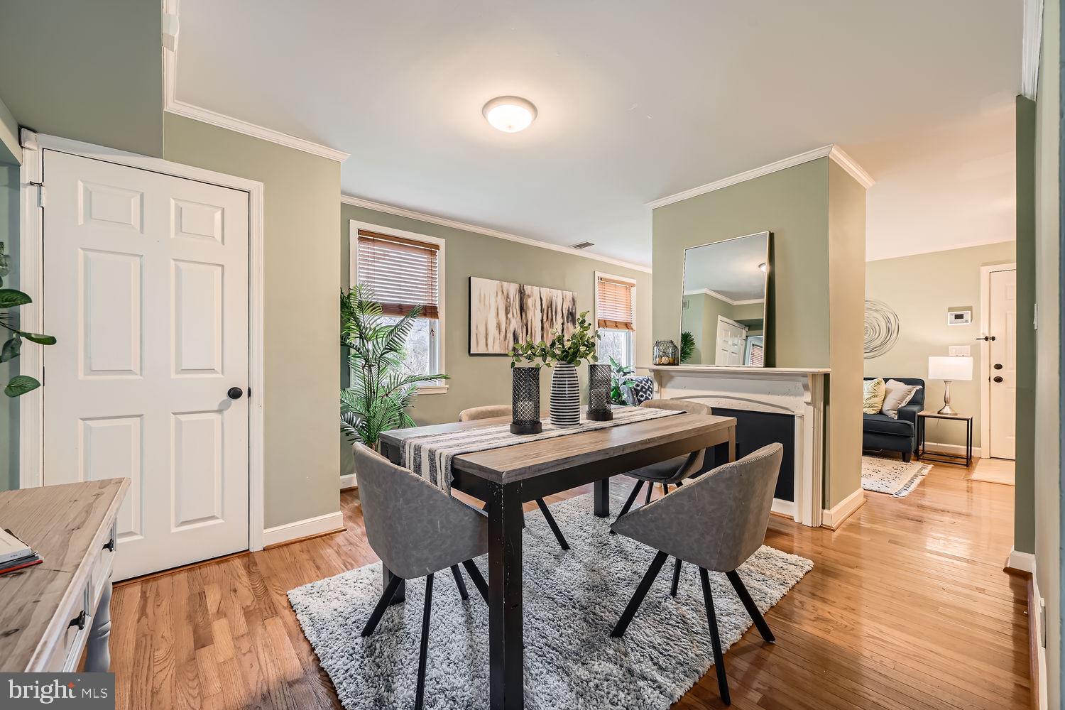 MOUNT WASHINGTON - Residential