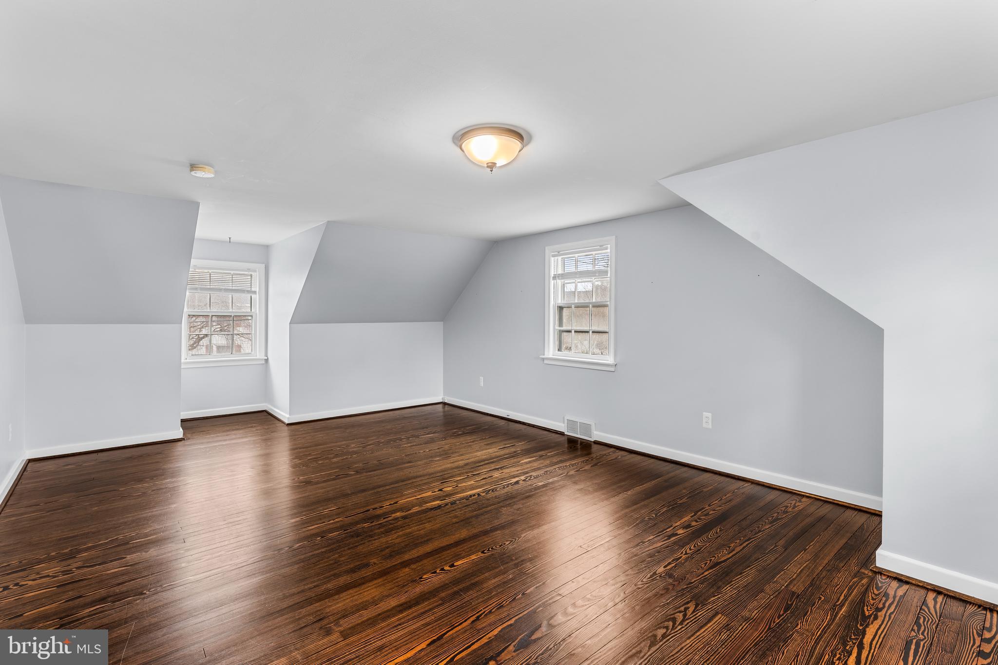 GRANDVIEW HEIGHTS - Residential