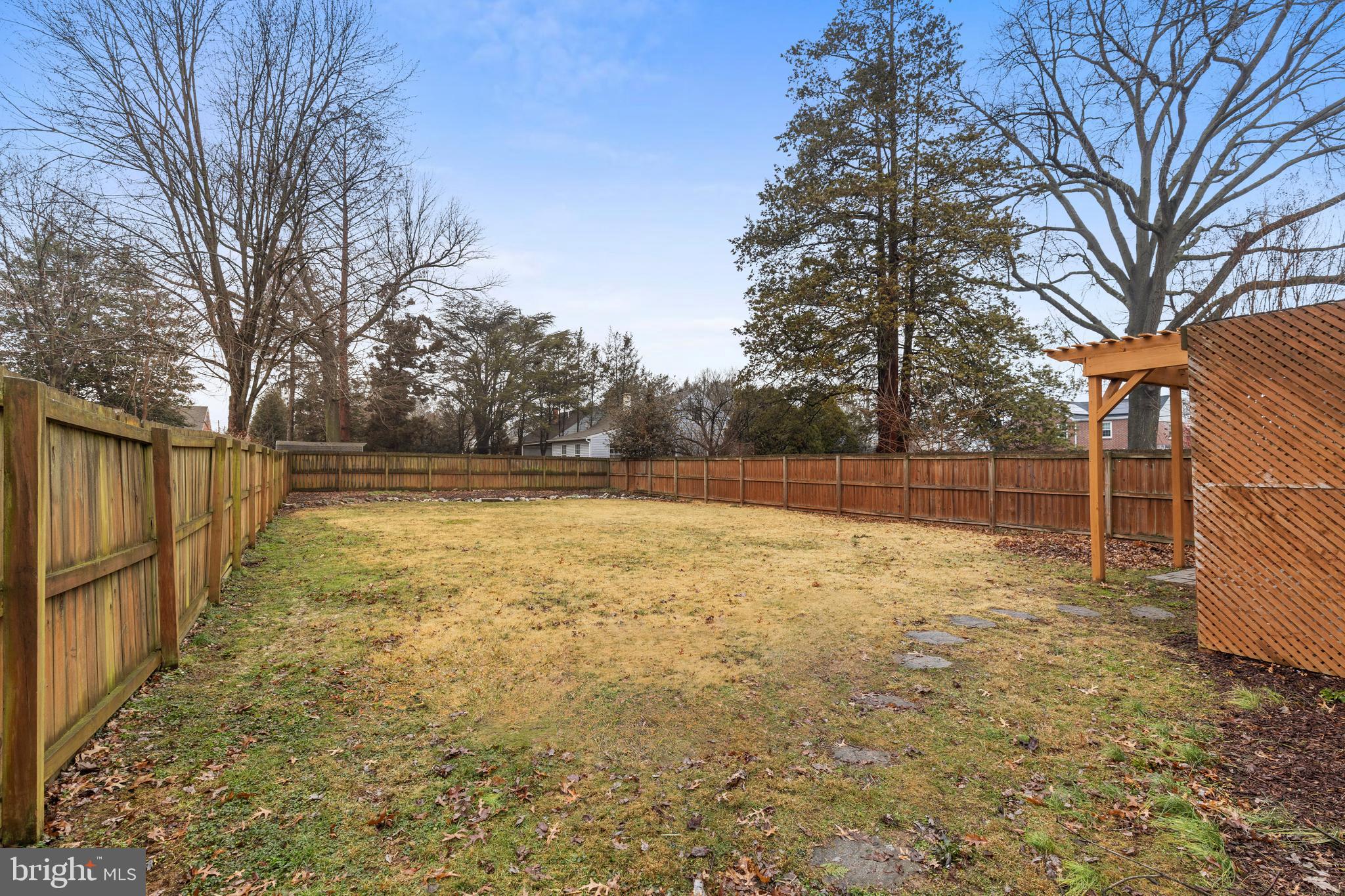 1420 CLEARVIEW AVENUE