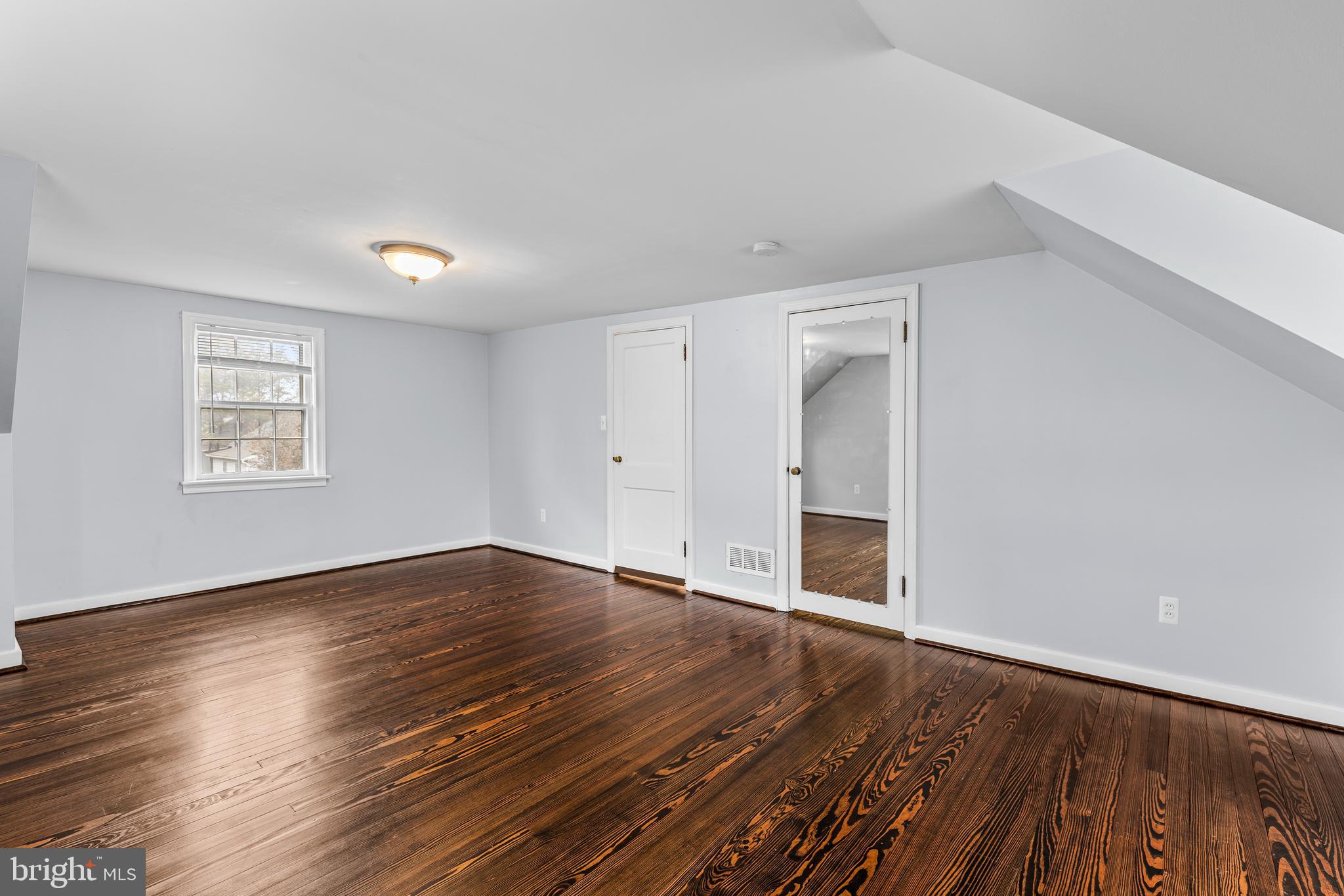 GRANDVIEW HEIGHTS - Residential