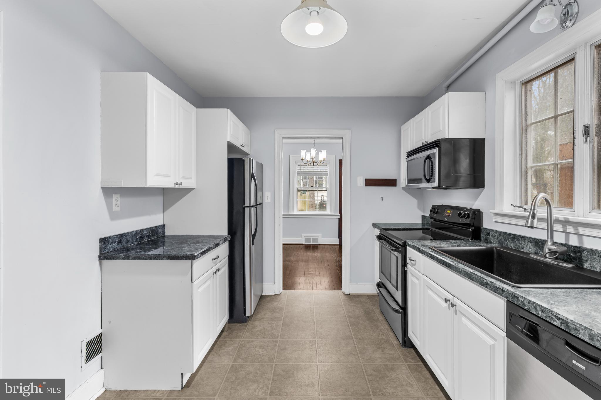 GRANDVIEW HEIGHTS - Residential