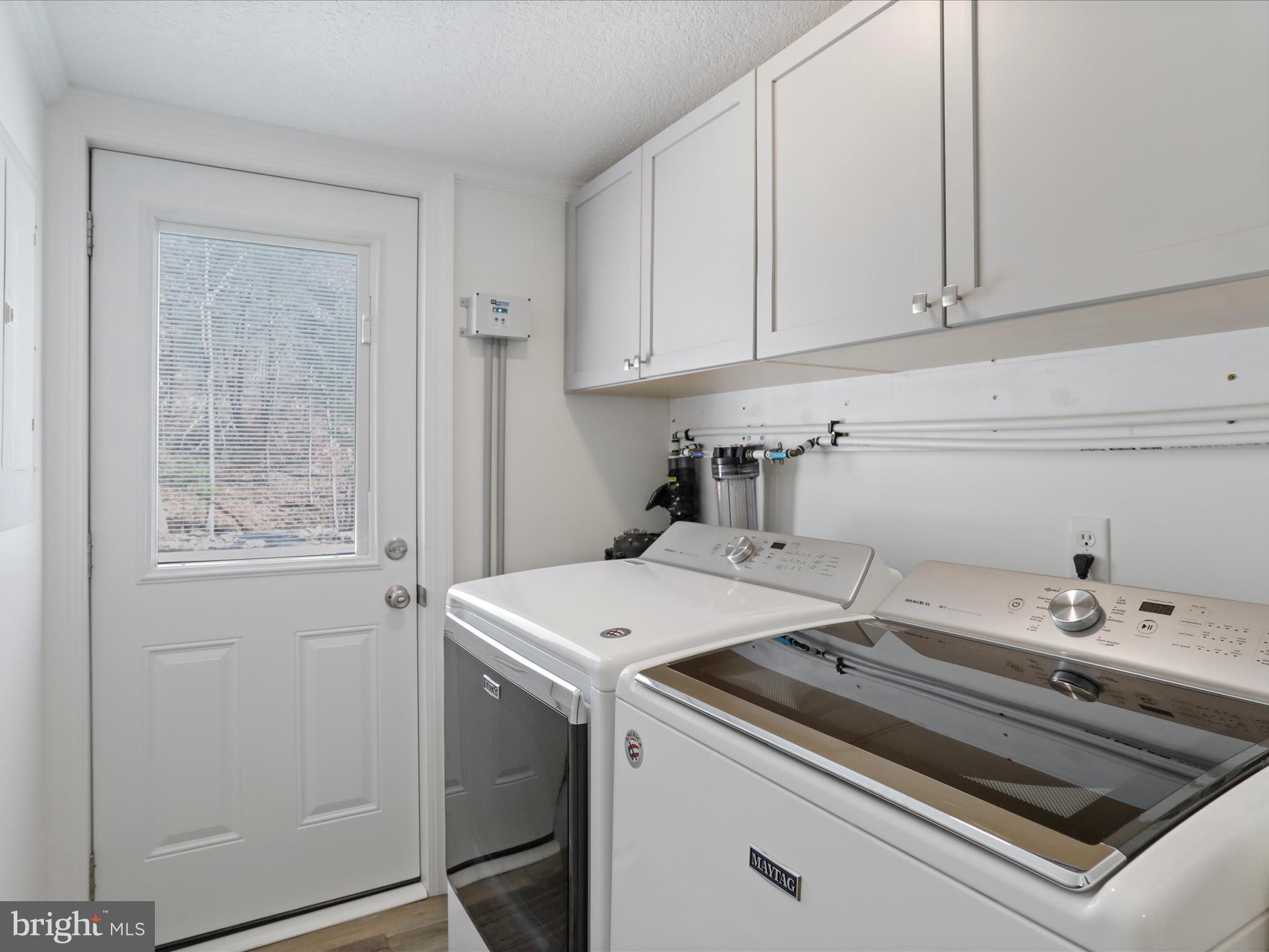 HIDDEN PASS - Residential