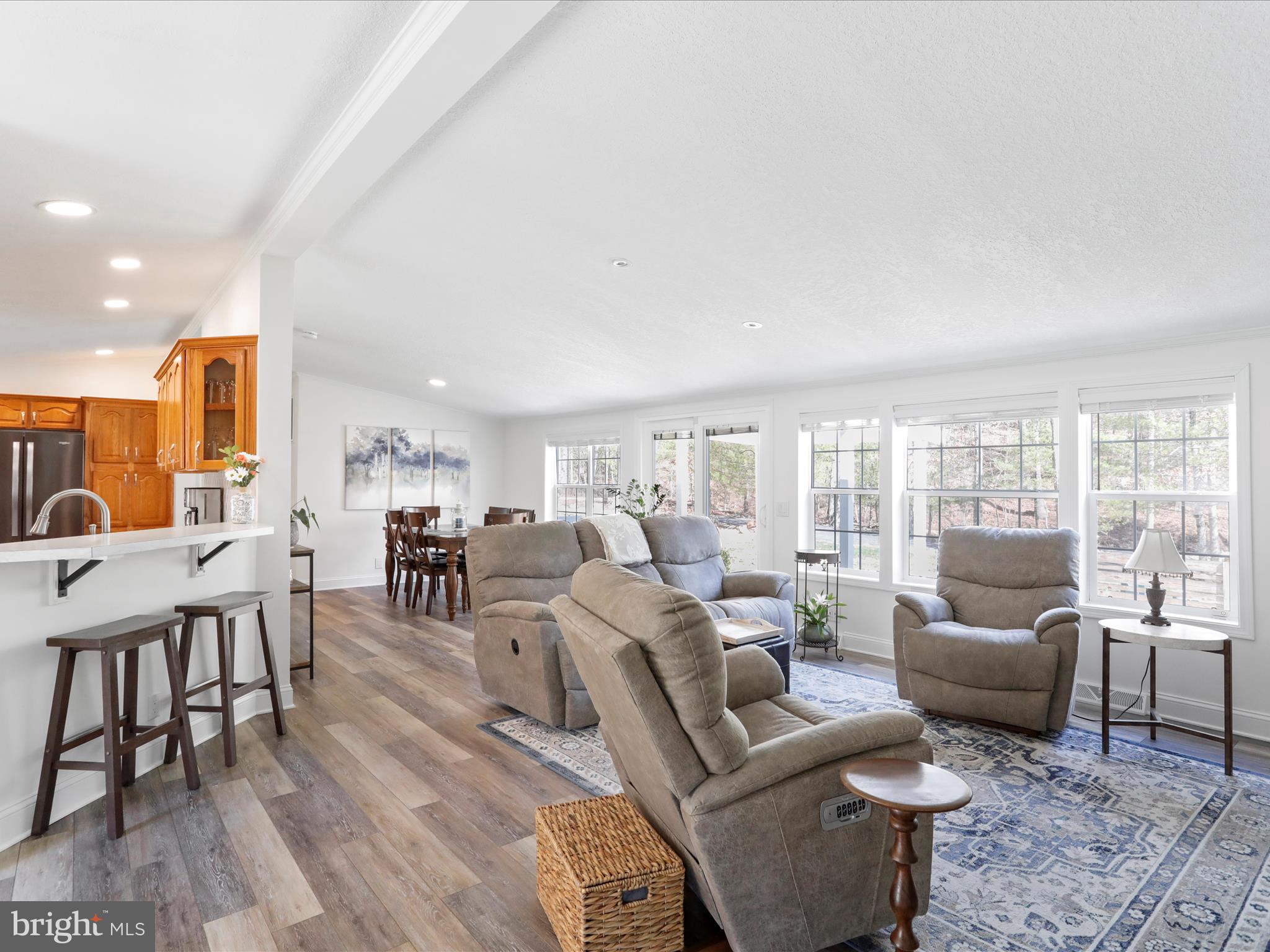 HIDDEN PASS - Residential