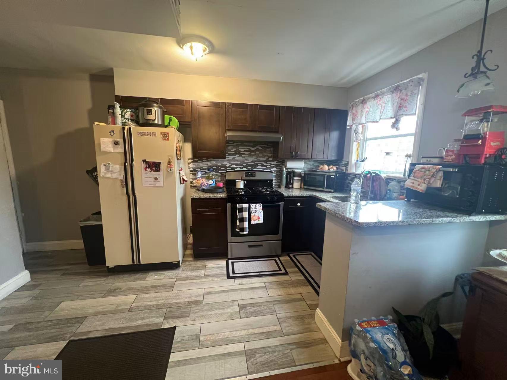 MAYFAIR - Residential