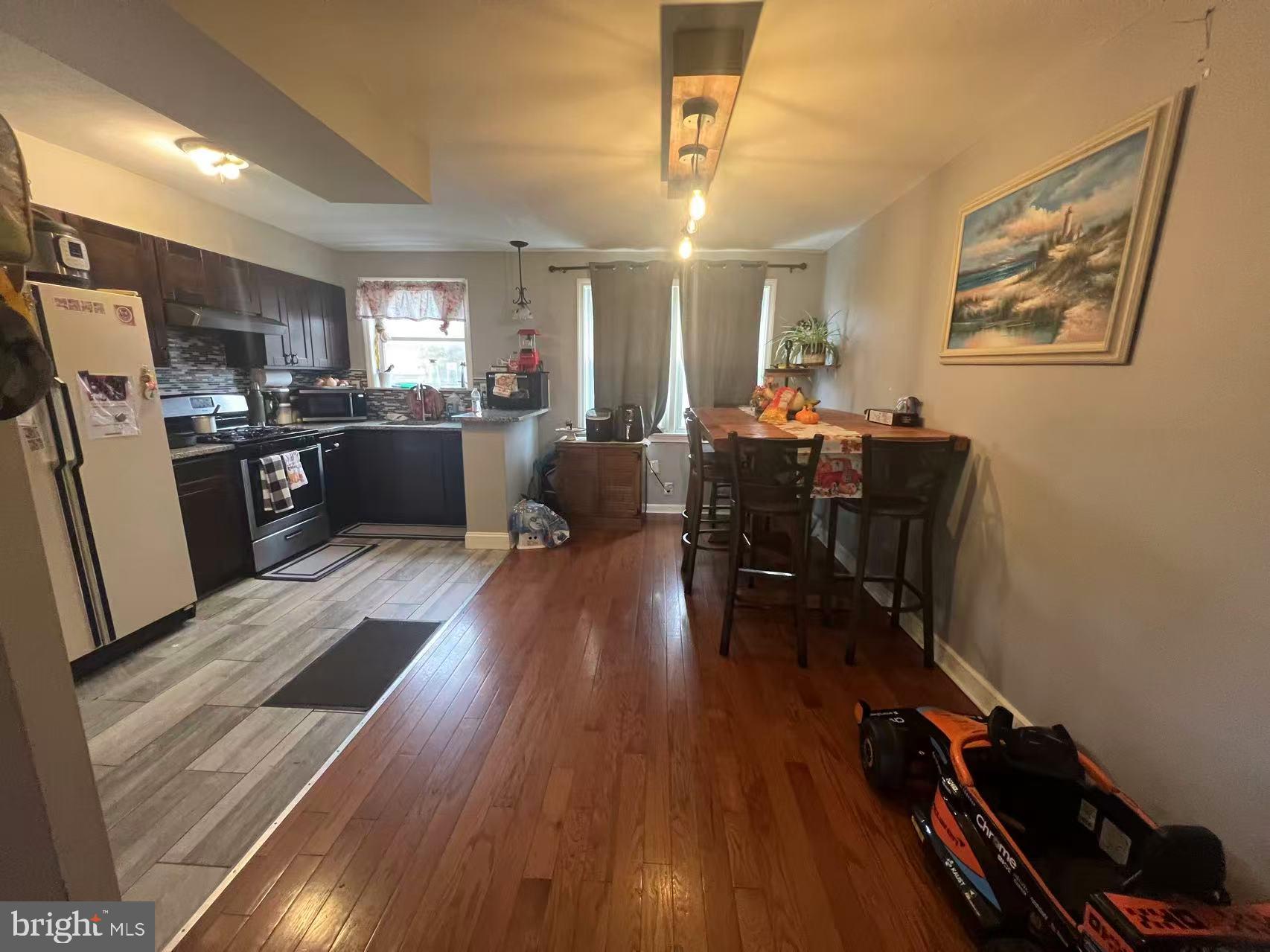 MAYFAIR - Residential