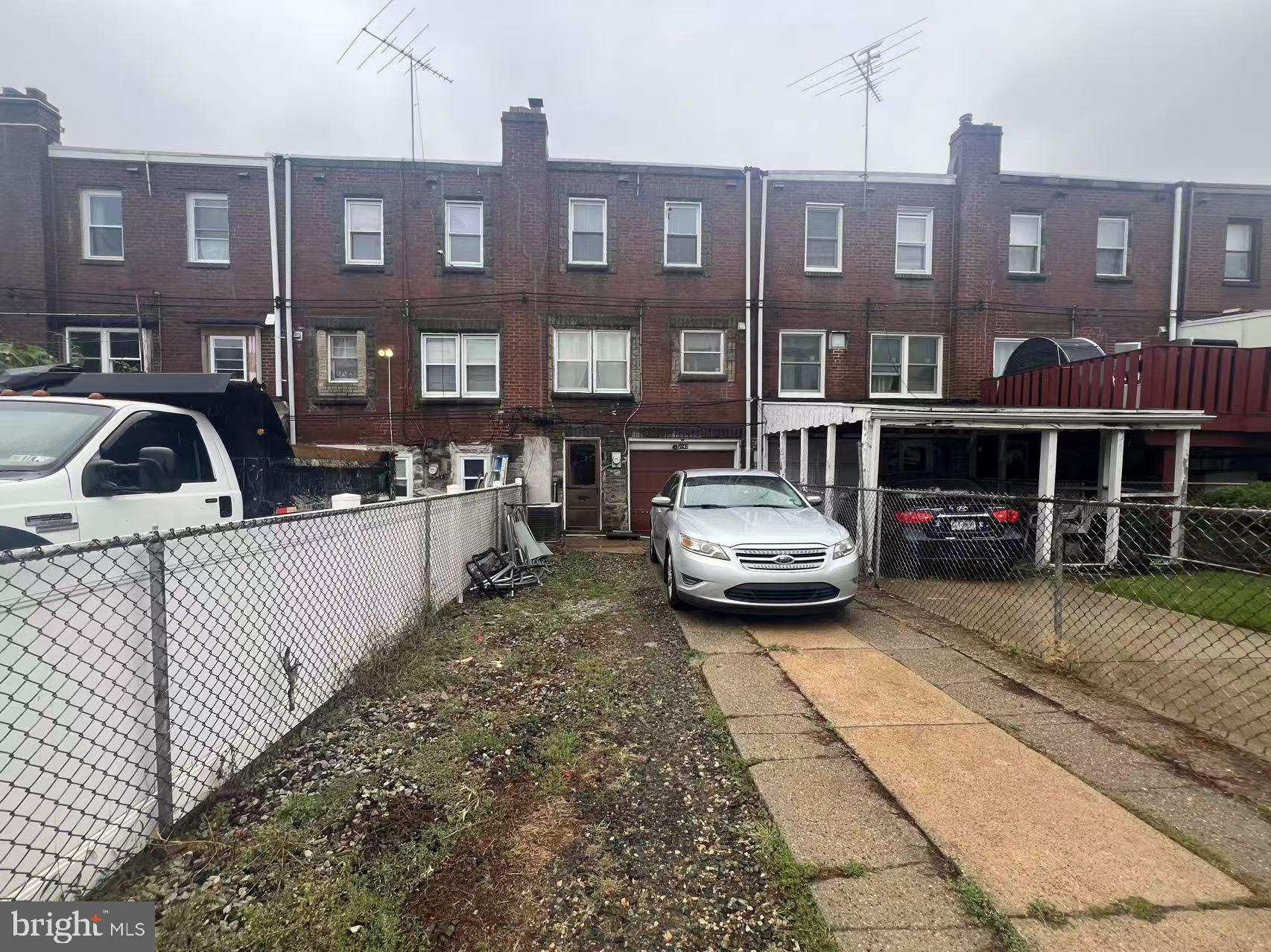 MAYFAIR - Residential