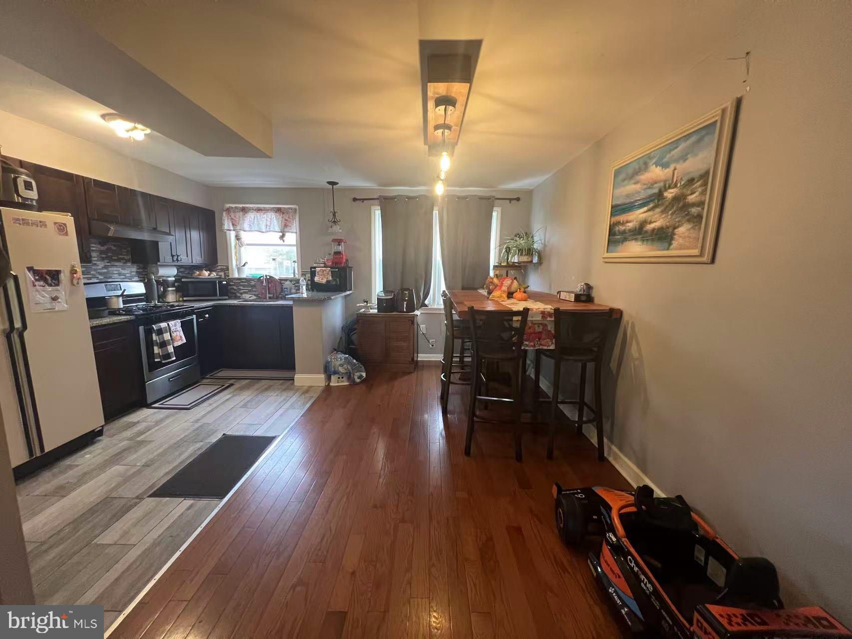 MAYFAIR - Residential