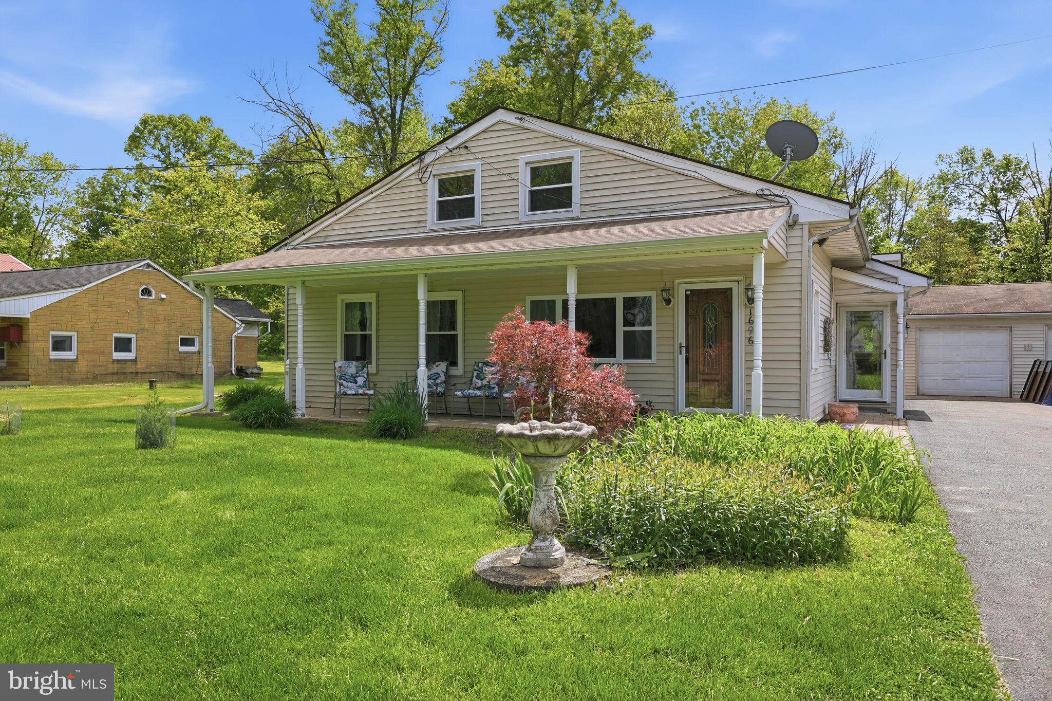 1696 CHESTNUT RIDGE ROAD