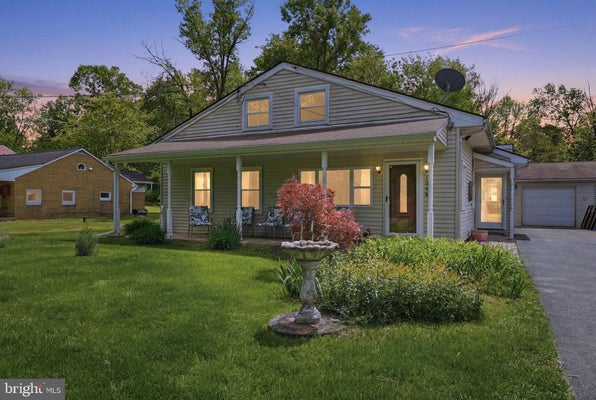 1696 CHESTNUT RIDGE RD, UPPER BLACK EDDY, PA 18972 - Image b7f4d92f89f2fc7a413fb3bbc455e05f/3033924434