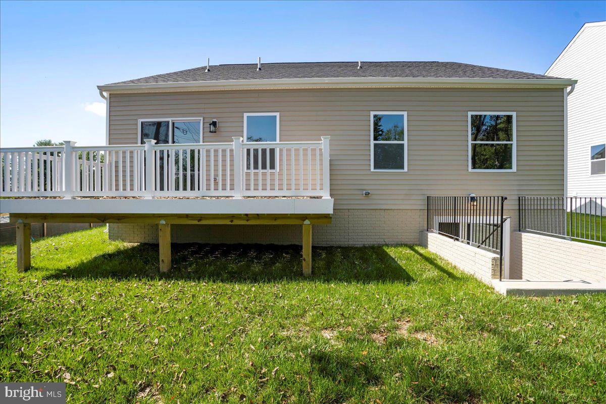 HUNTWELL WEST - Residential