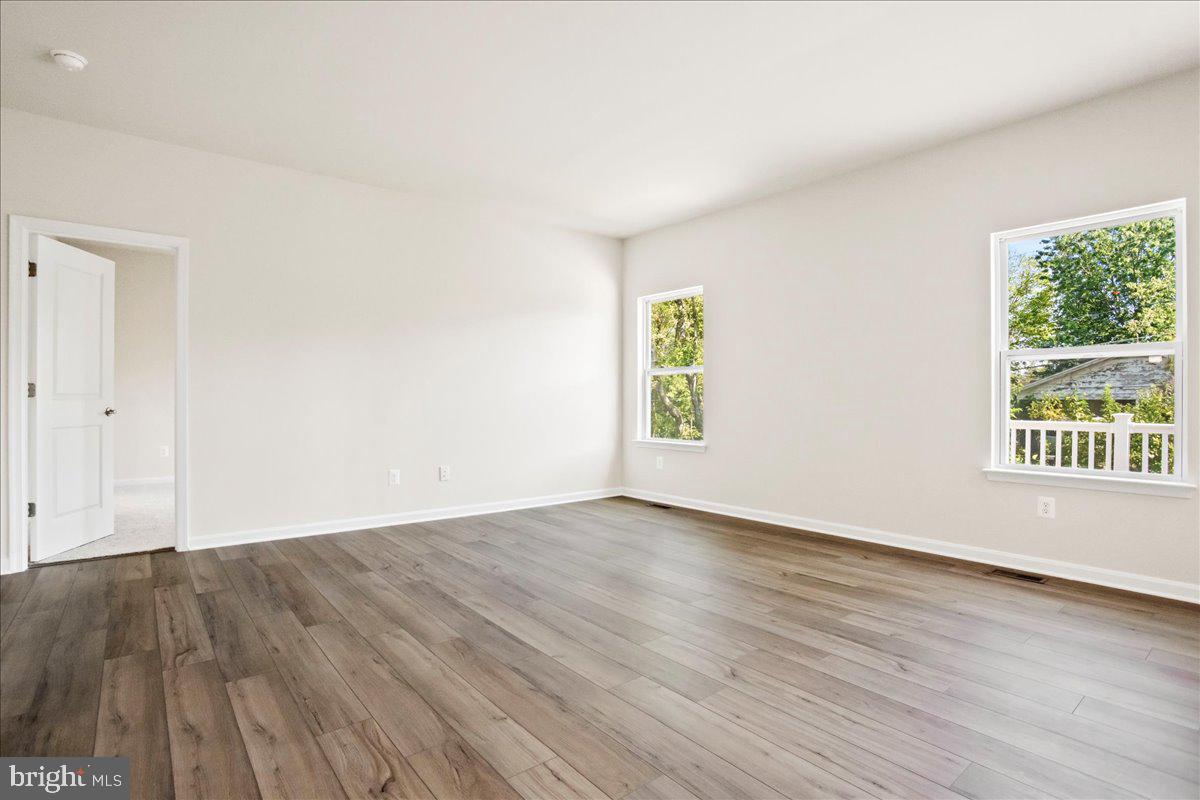 HUNTWELL WEST - Residential