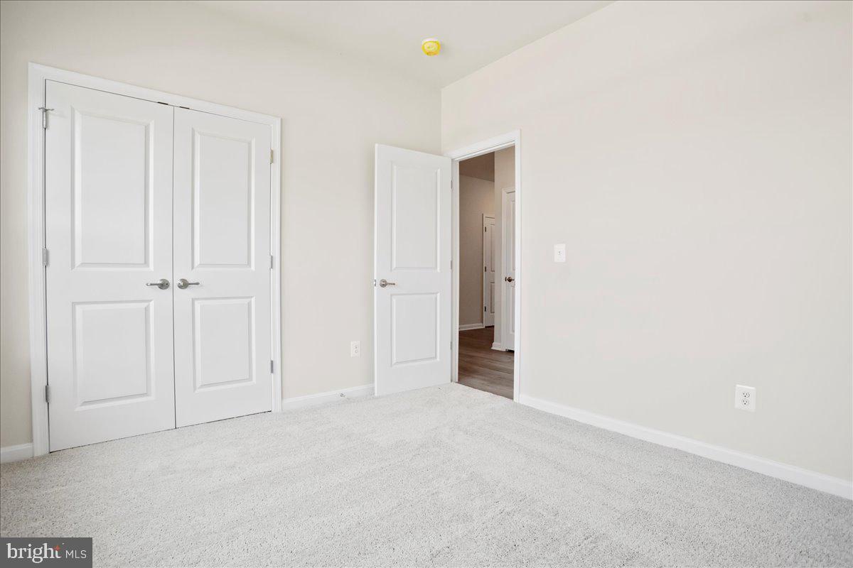 HUNTWELL WEST - Residential