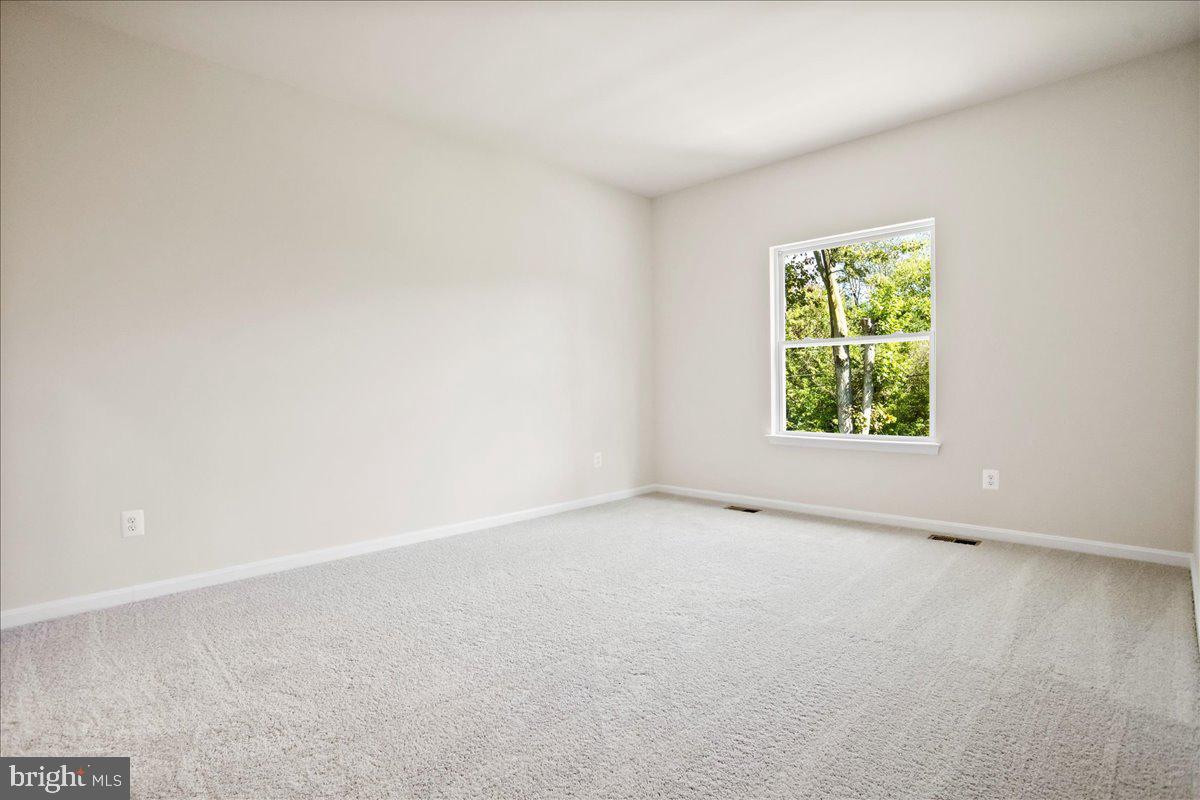 HUNTWELL WEST - Residential