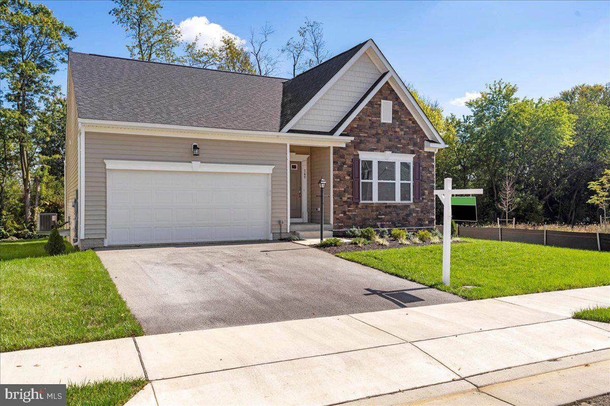 HUNTWELL WEST - Residential