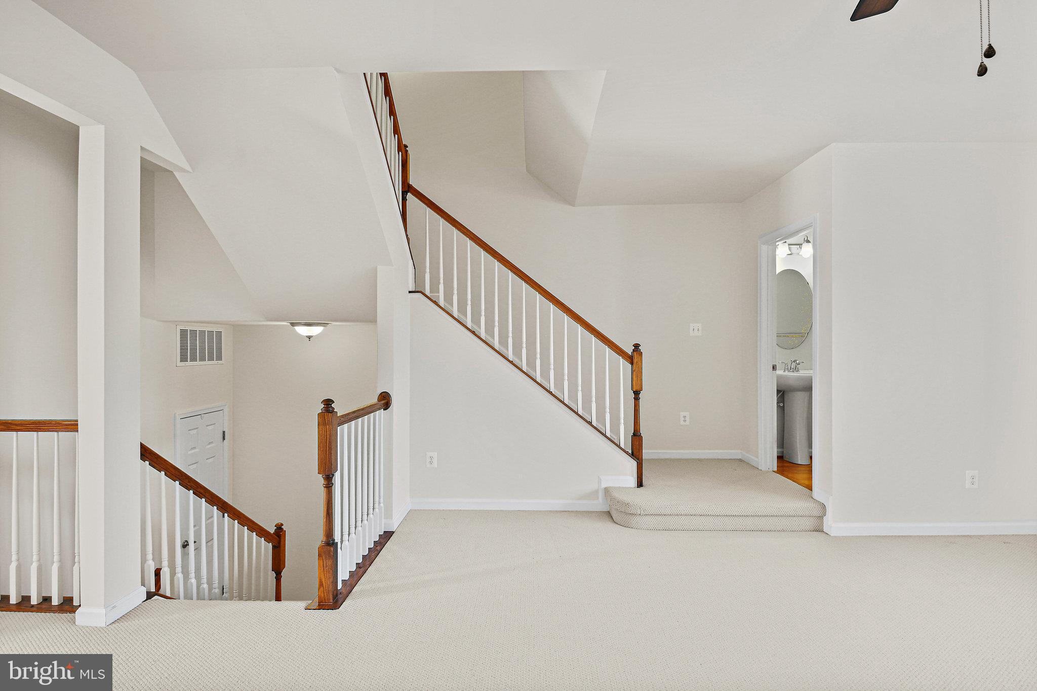 VILLAGES OF WELLINGTON - Residential