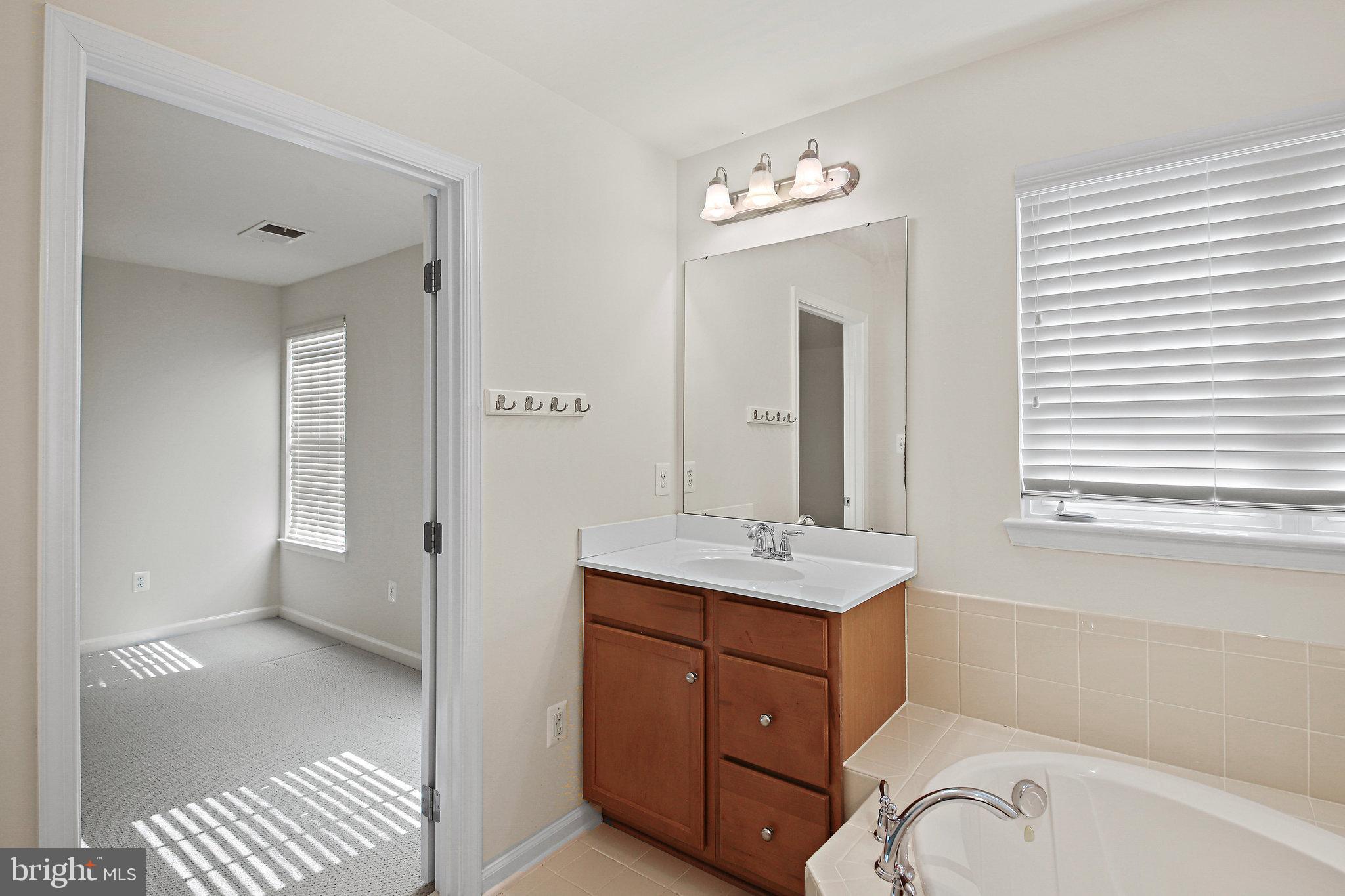 VILLAGES OF WELLINGTON - Residential