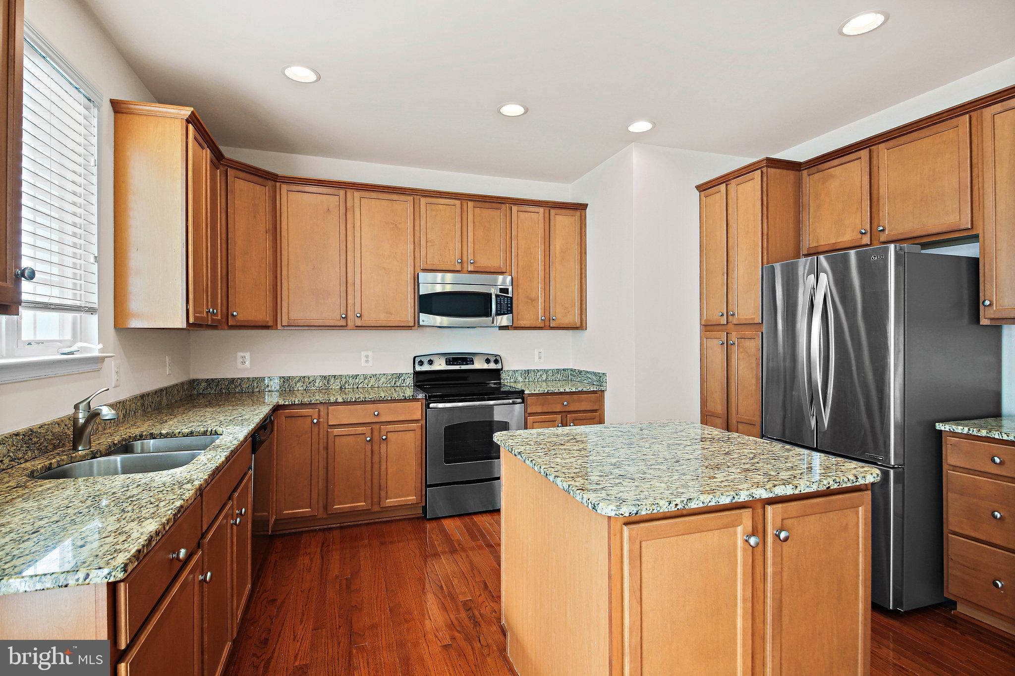 VILLAGES OF WELLINGTON - Residential