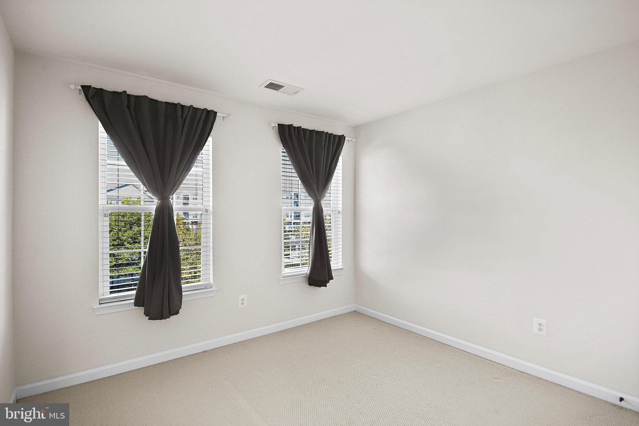 VILLAGES OF WELLINGTON - Residential