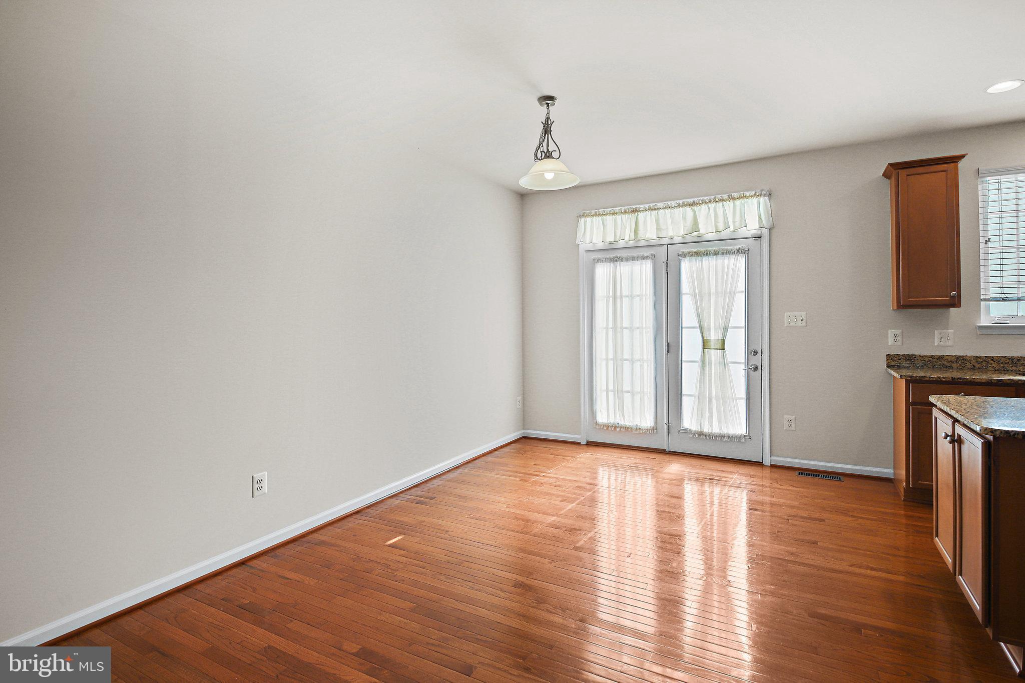 VILLAGES OF WELLINGTON - Residential