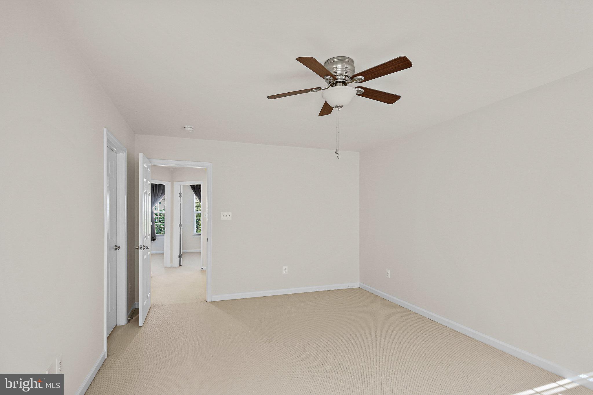 VILLAGES OF WELLINGTON - Residential