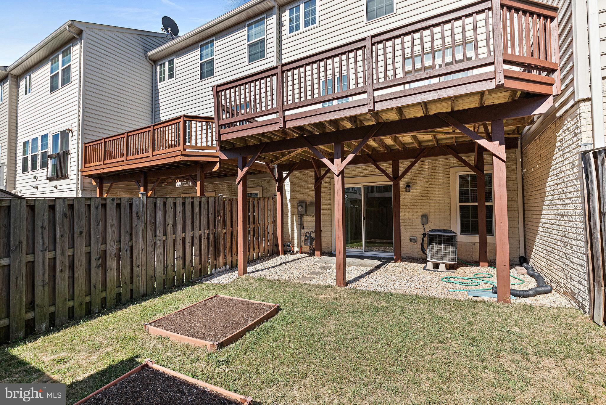 VILLAGES OF WELLINGTON - Residential