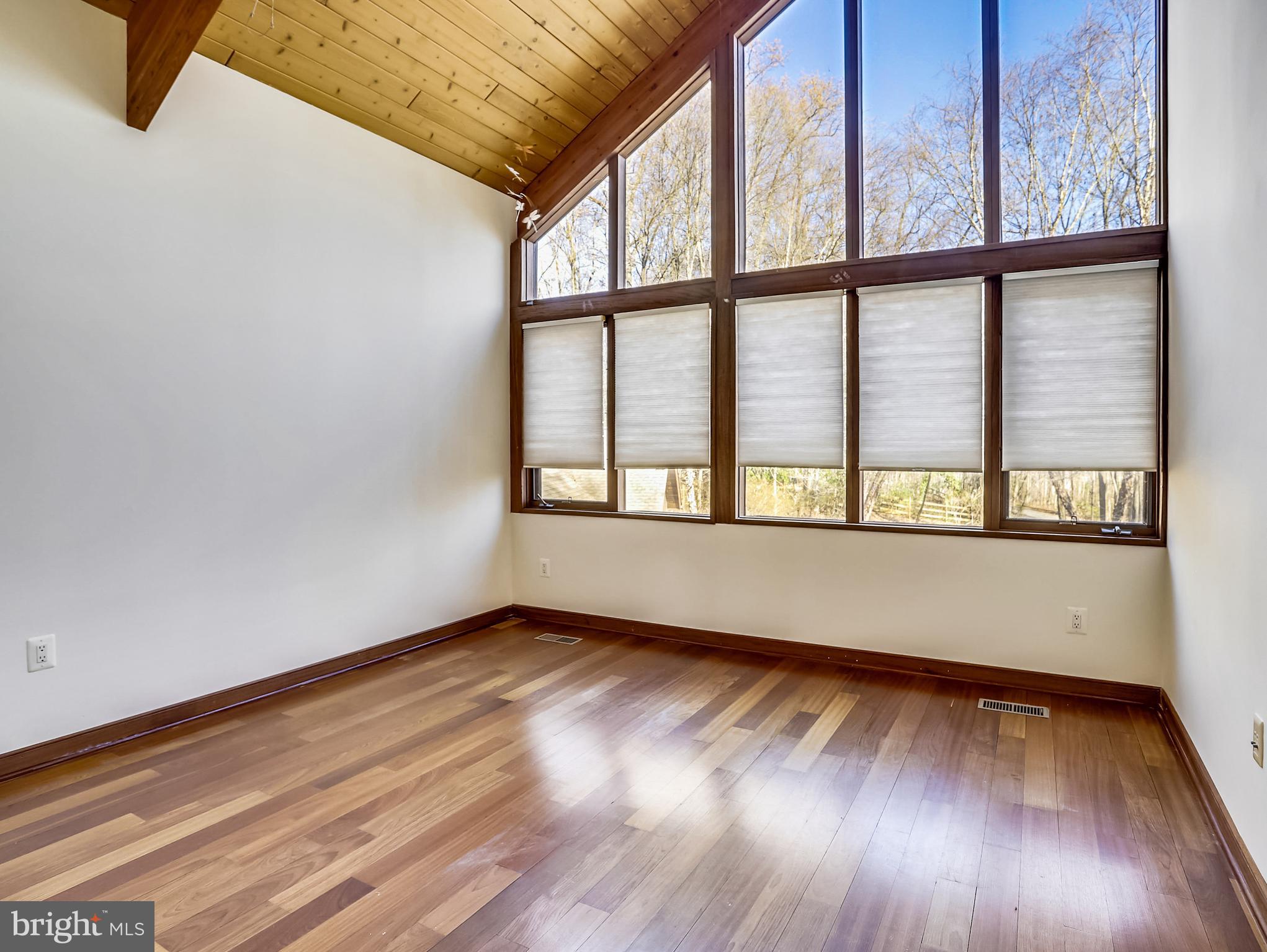 BELVOIR FARMS - Residential