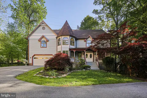 6208 Devon Drive, Columbia, MD MLS: MDHW2052644