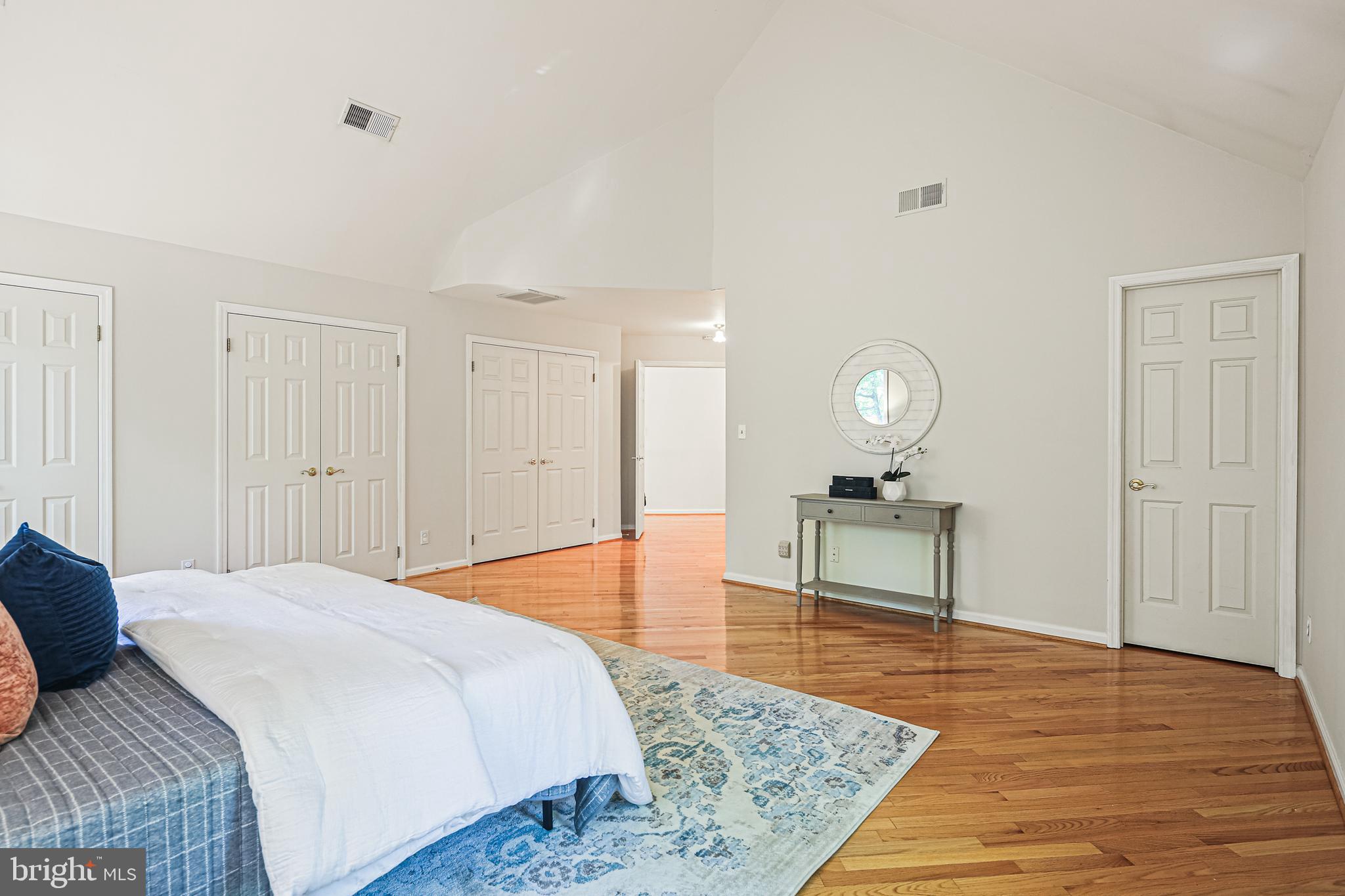 OWEN BROWN WOODS - Residential