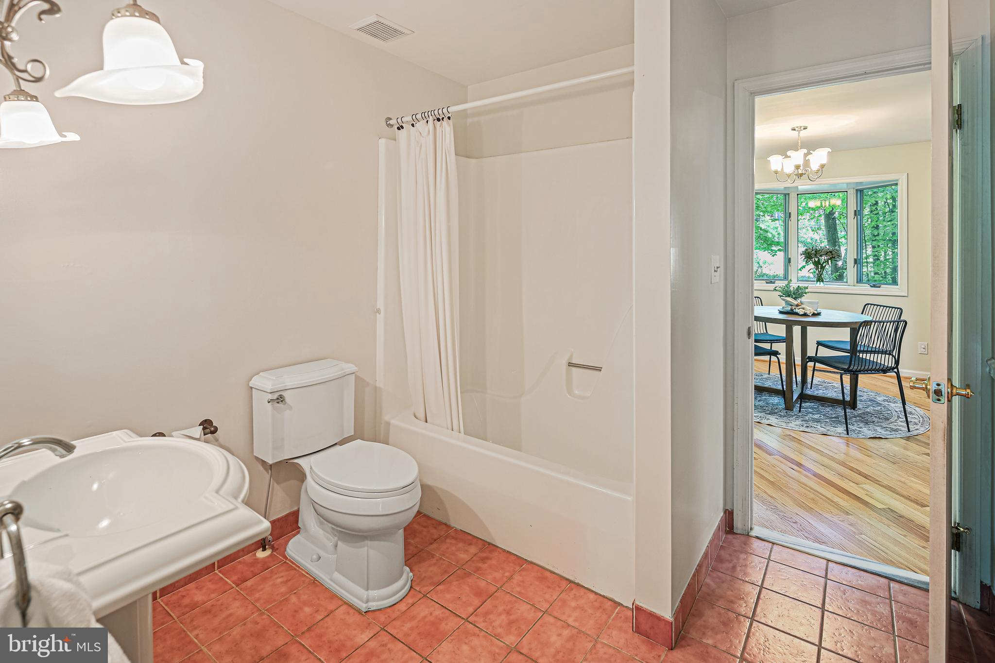 OWEN BROWN WOODS - Residential