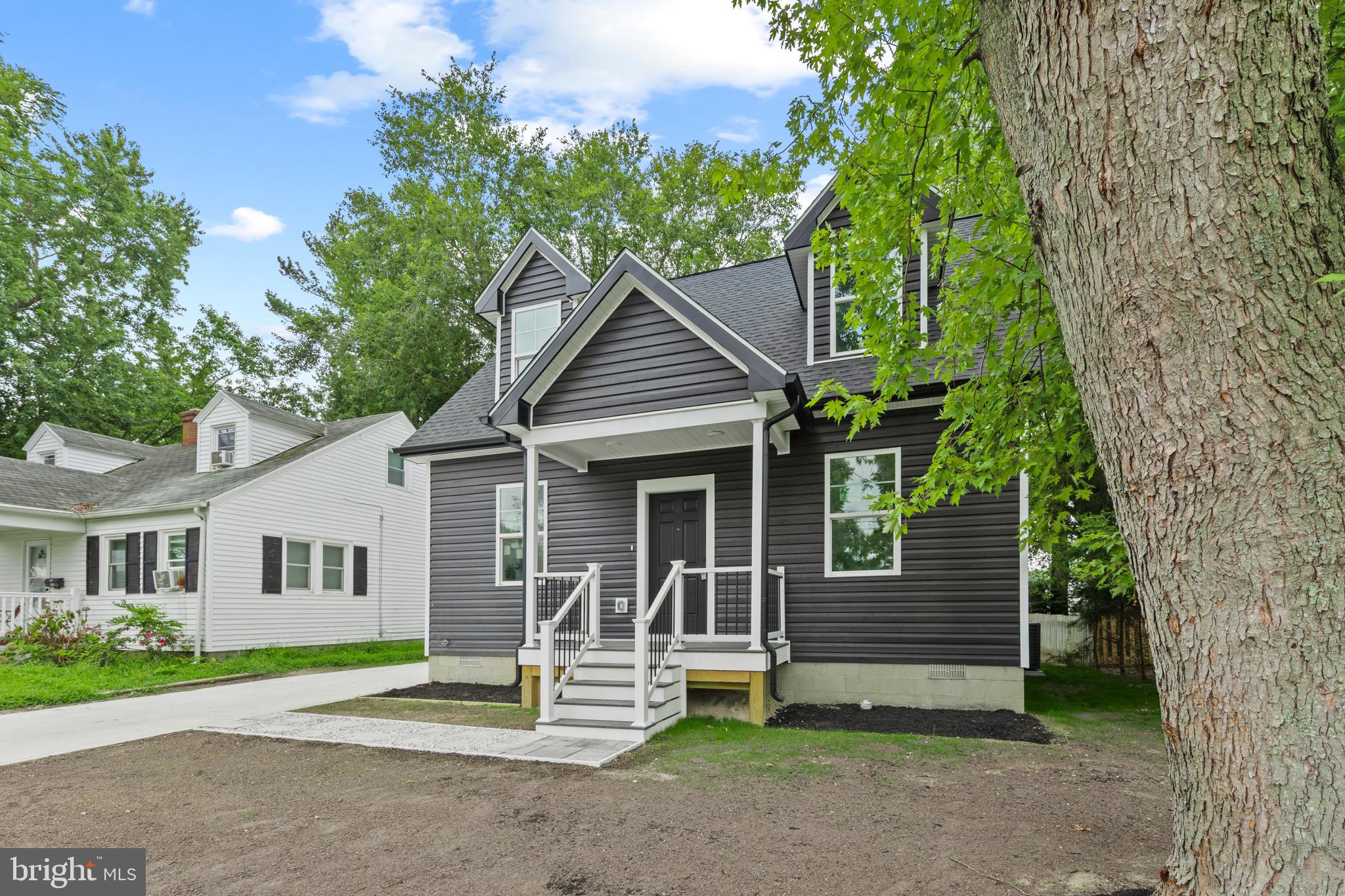 504 WASHINGTON STREET